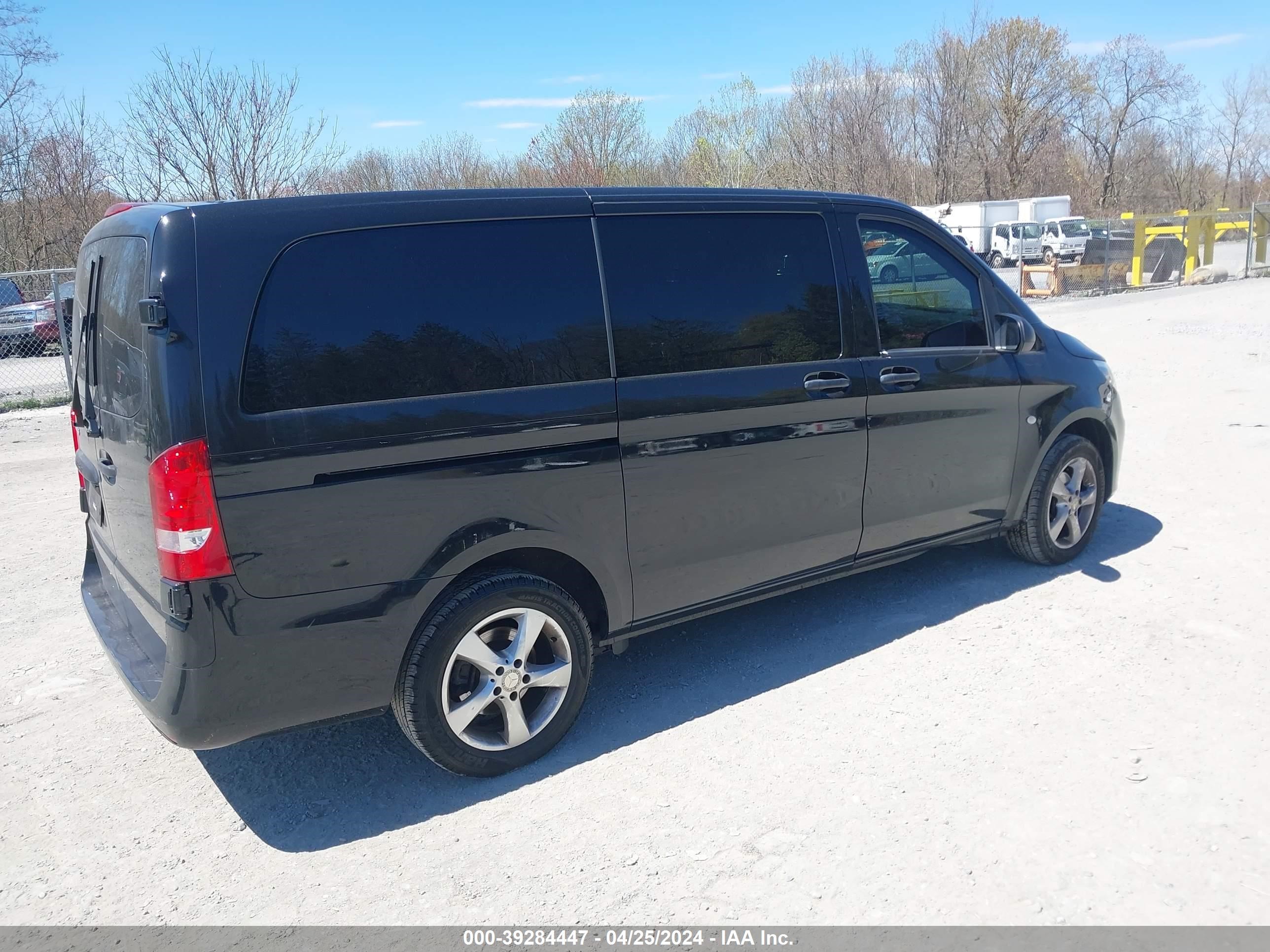 2018 Mercedes-Benz Metris vin: WD4PG2EEXJ3409462