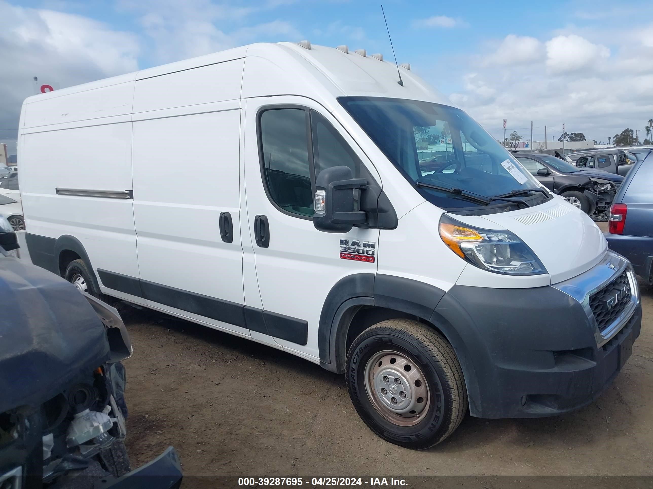 2019 Ram Promaster 3500 Cargo Van High Roof 159 Wb Ext vin: 3C6URVJG6KE565175