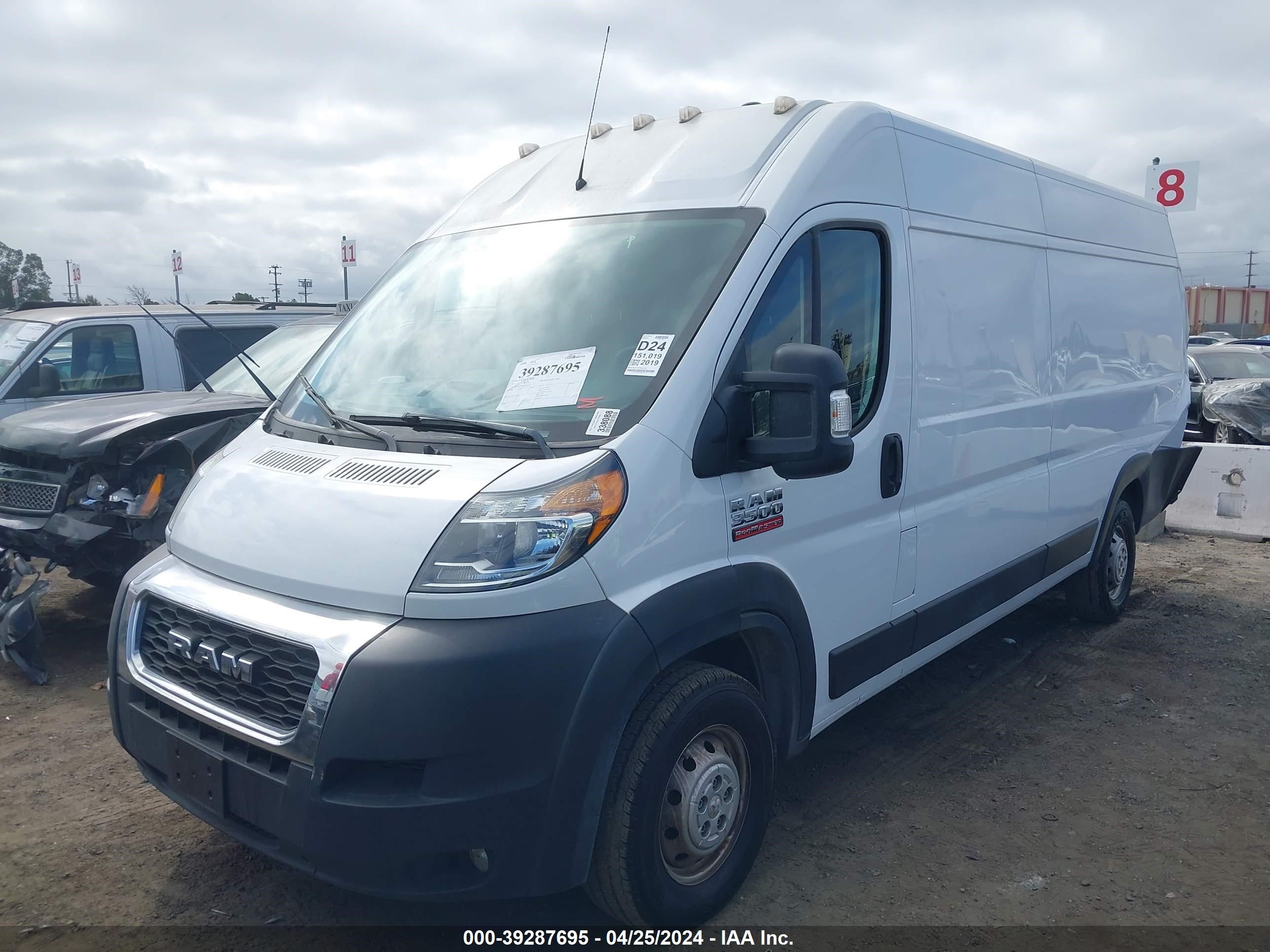 2019 Ram Promaster 3500 Cargo Van High Roof 159 Wb Ext vin: 3C6URVJG6KE565175