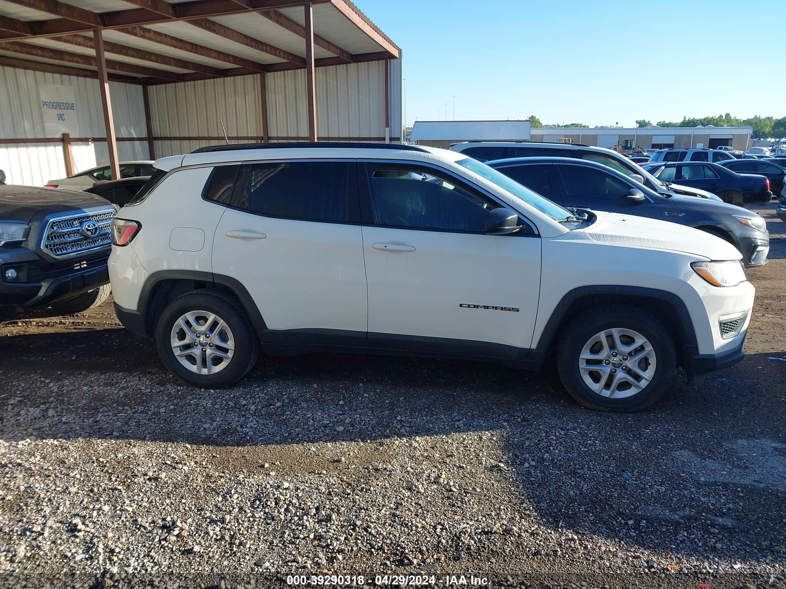 2020 Jeep Compass Sport Fwd vin: 3C4NJCAB7LT253506