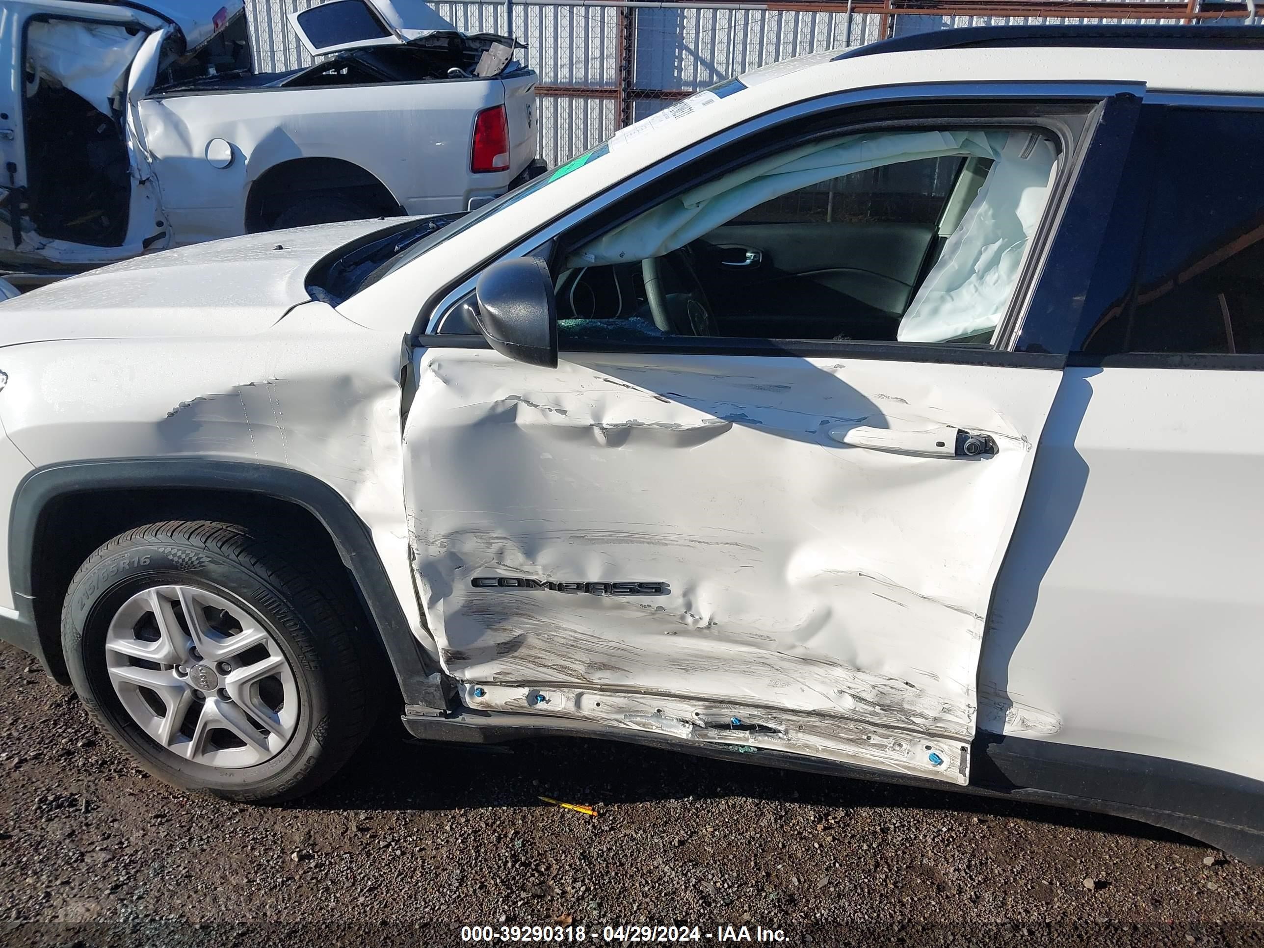 2020 Jeep Compass Sport Fwd vin: 3C4NJCAB7LT253506