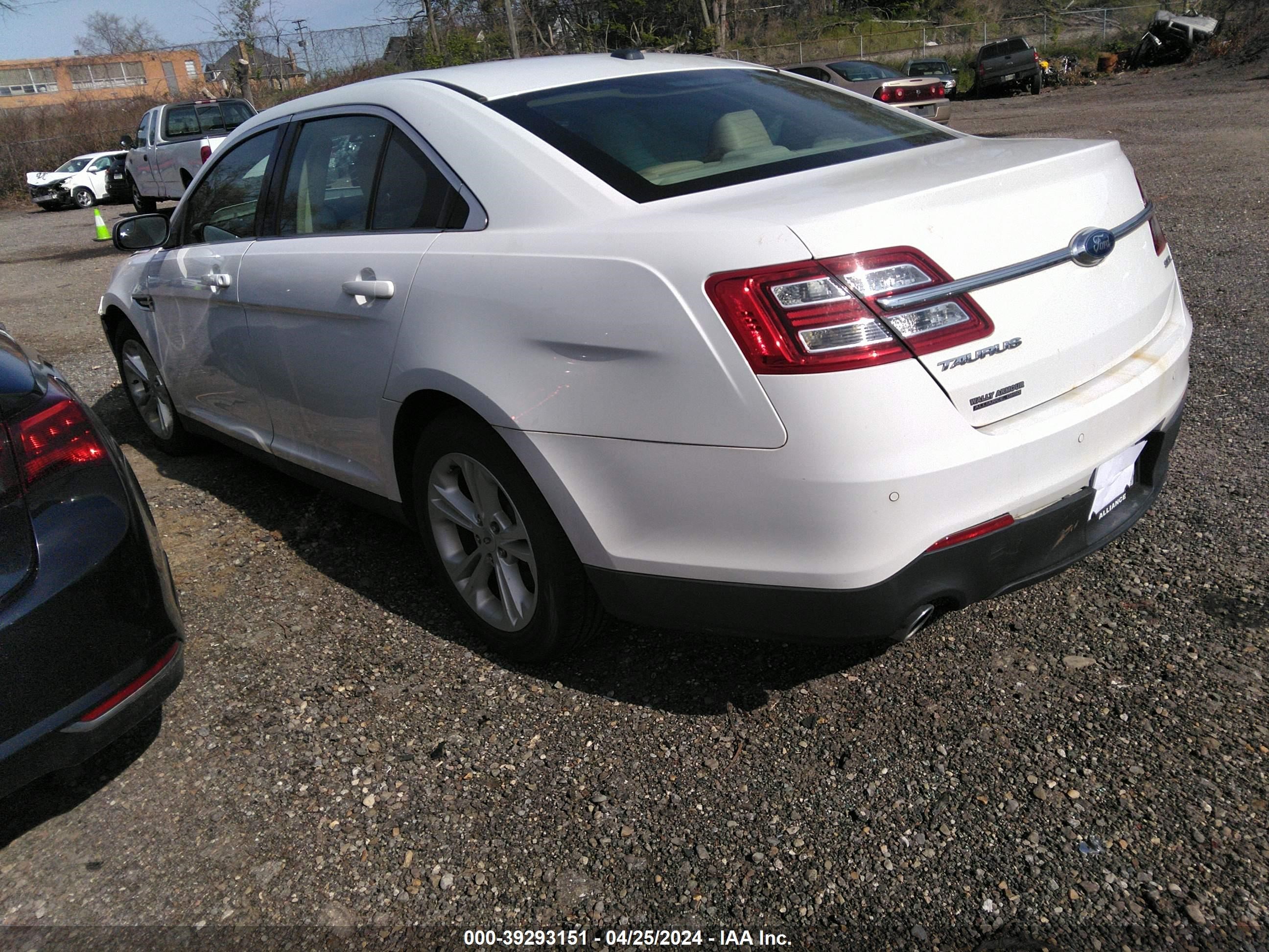 2015 Ford Taurus Sel vin: 1FAHP2E80FG195998