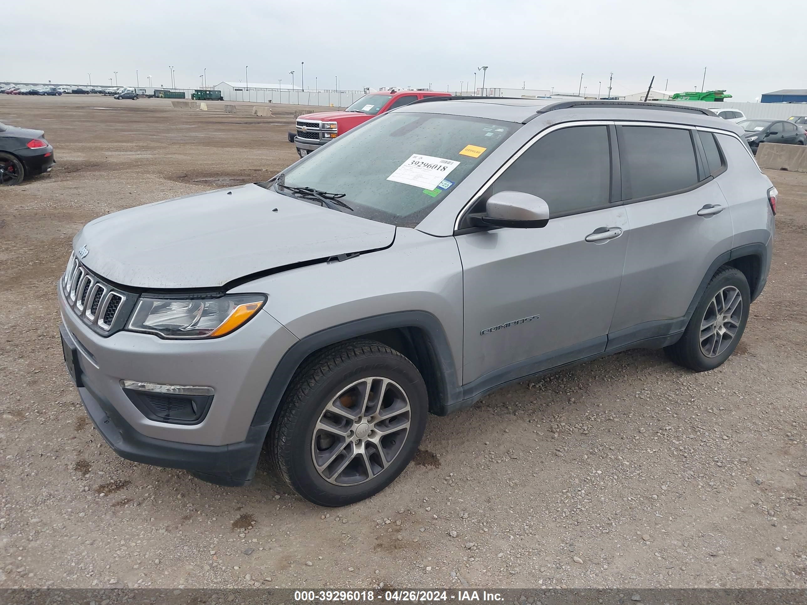 2018 Jeep Compass Sun And Wheel Fwd vin: 3C4NJCBB8JT494664