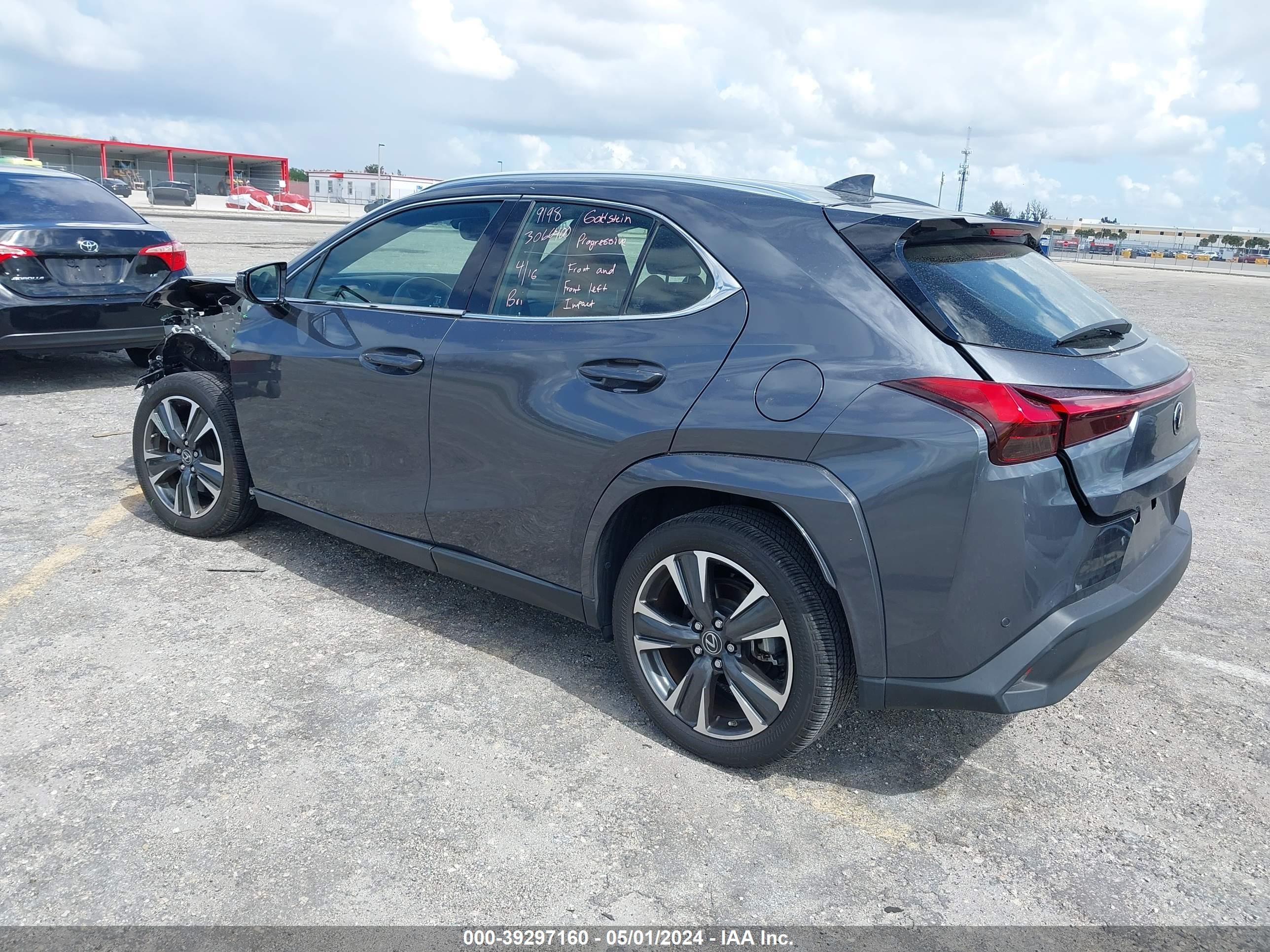 2022 Lexus Ux 200 vin: JTHP3JBH3N2051145