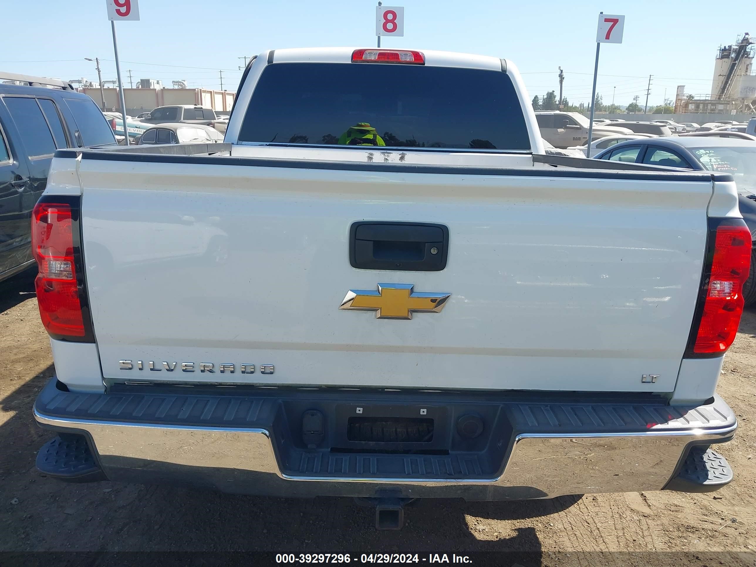 2018 Chevrolet Silverado 1500 1Lt vin: 3GCPCREC1JG469141