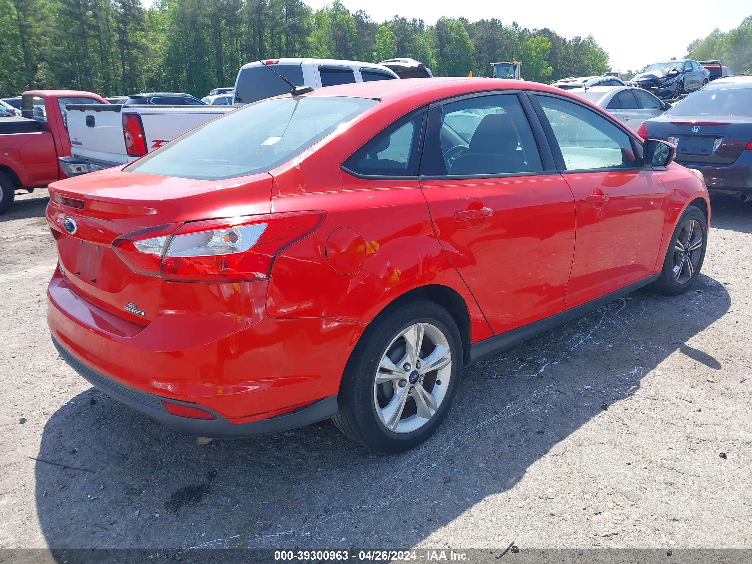 2013 Ford Focus Se vin: 1FADP3F26DL290861