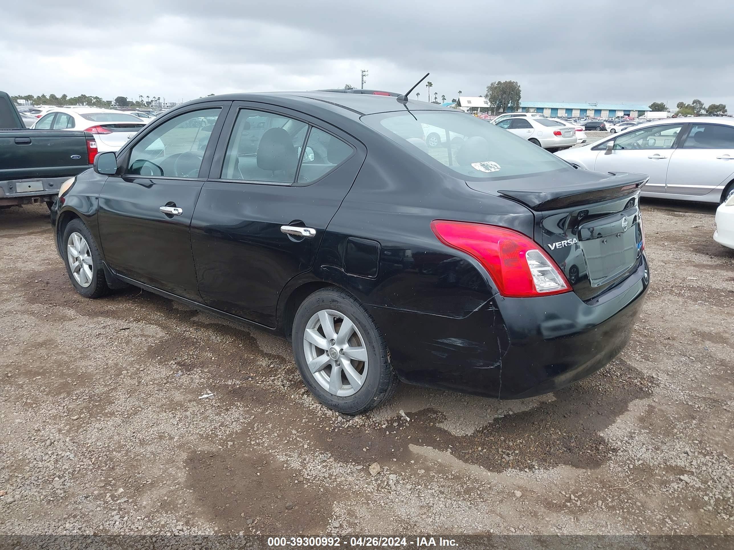 2014 Nissan Versa 1.6 Sv vin: 3N1CN7AP9EL800585