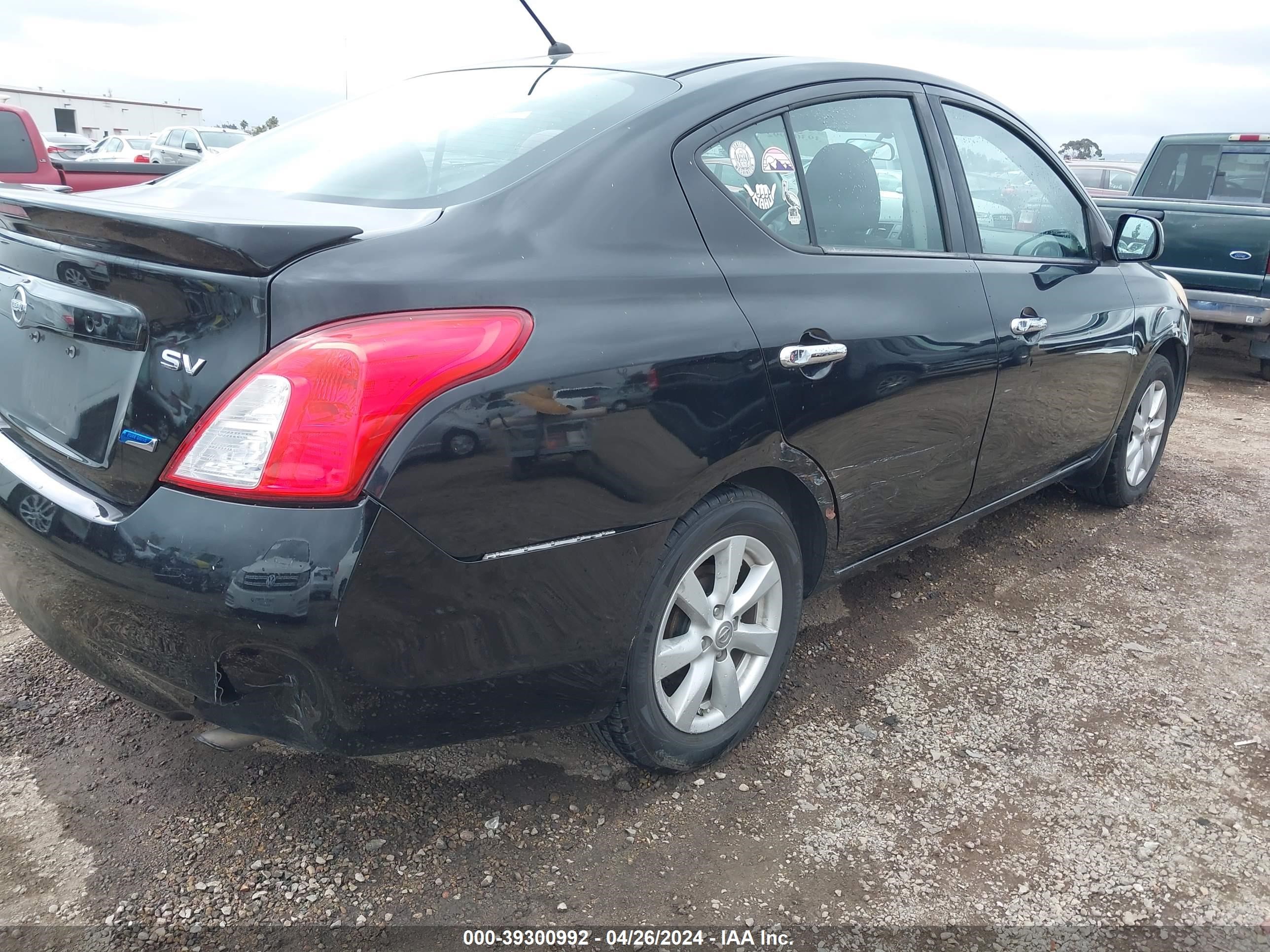 2014 Nissan Versa 1.6 Sv vin: 3N1CN7AP9EL800585