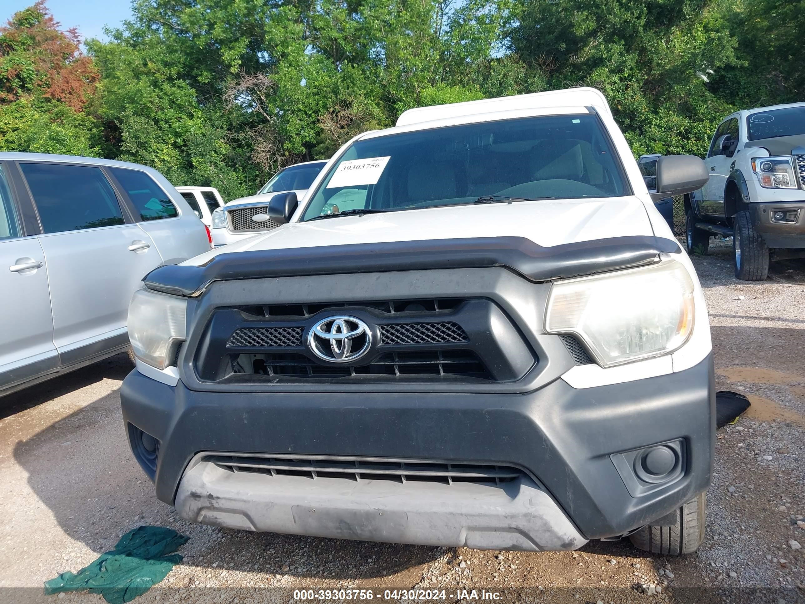 2014 Toyota Tacoma vin: 5TFNX4CN6EX033180