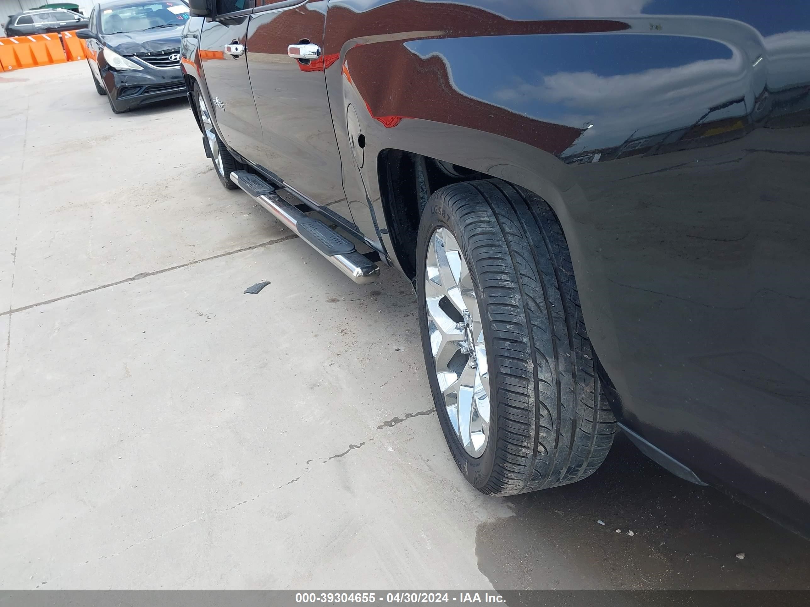 2018 Chevrolet Silverado 1500 Custom vin: 3GCPCPEC7JG280465