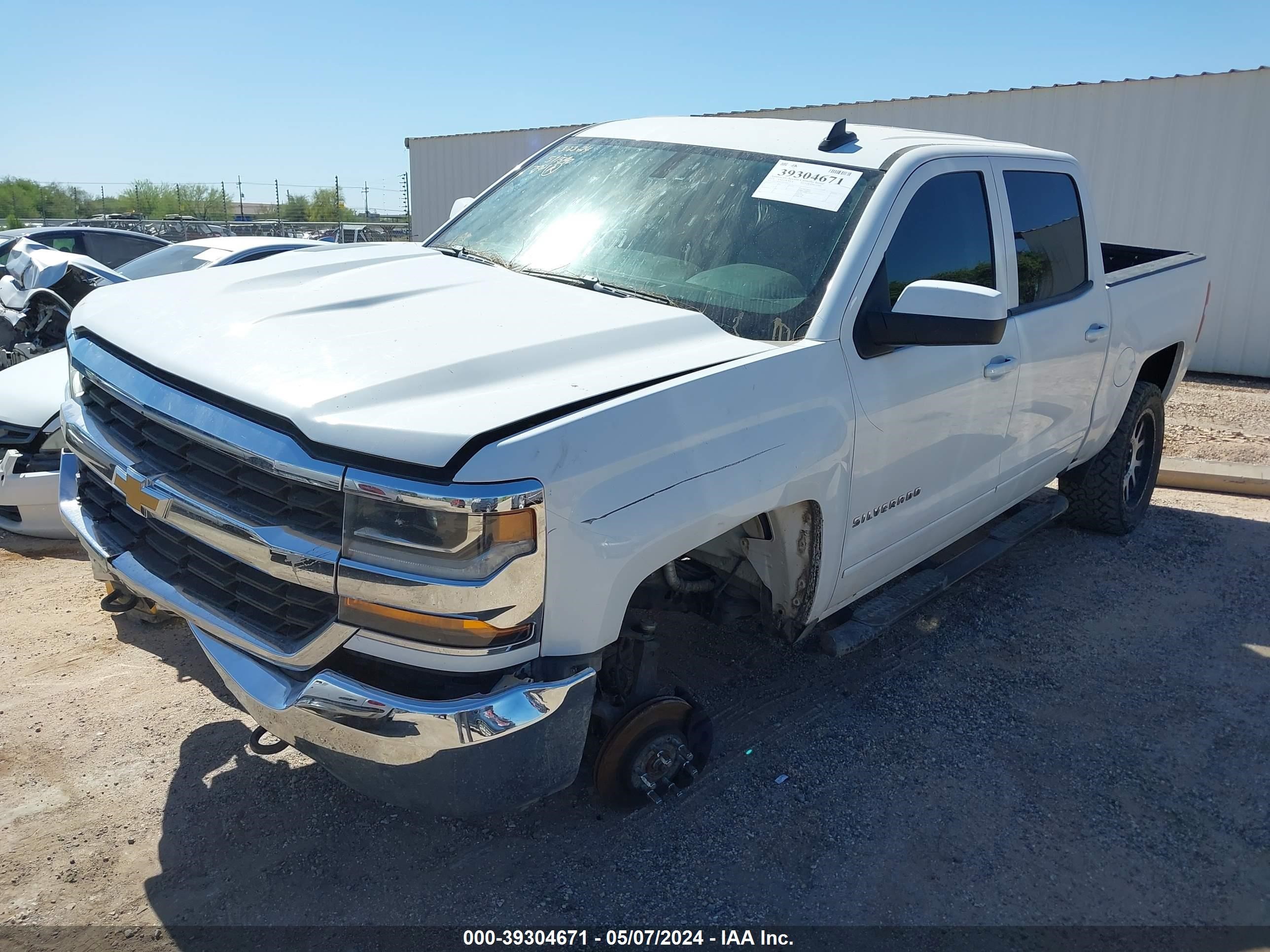 2018 Chevrolet Silverado 1500 1Lt vin: 3GCUKREC9JG285071