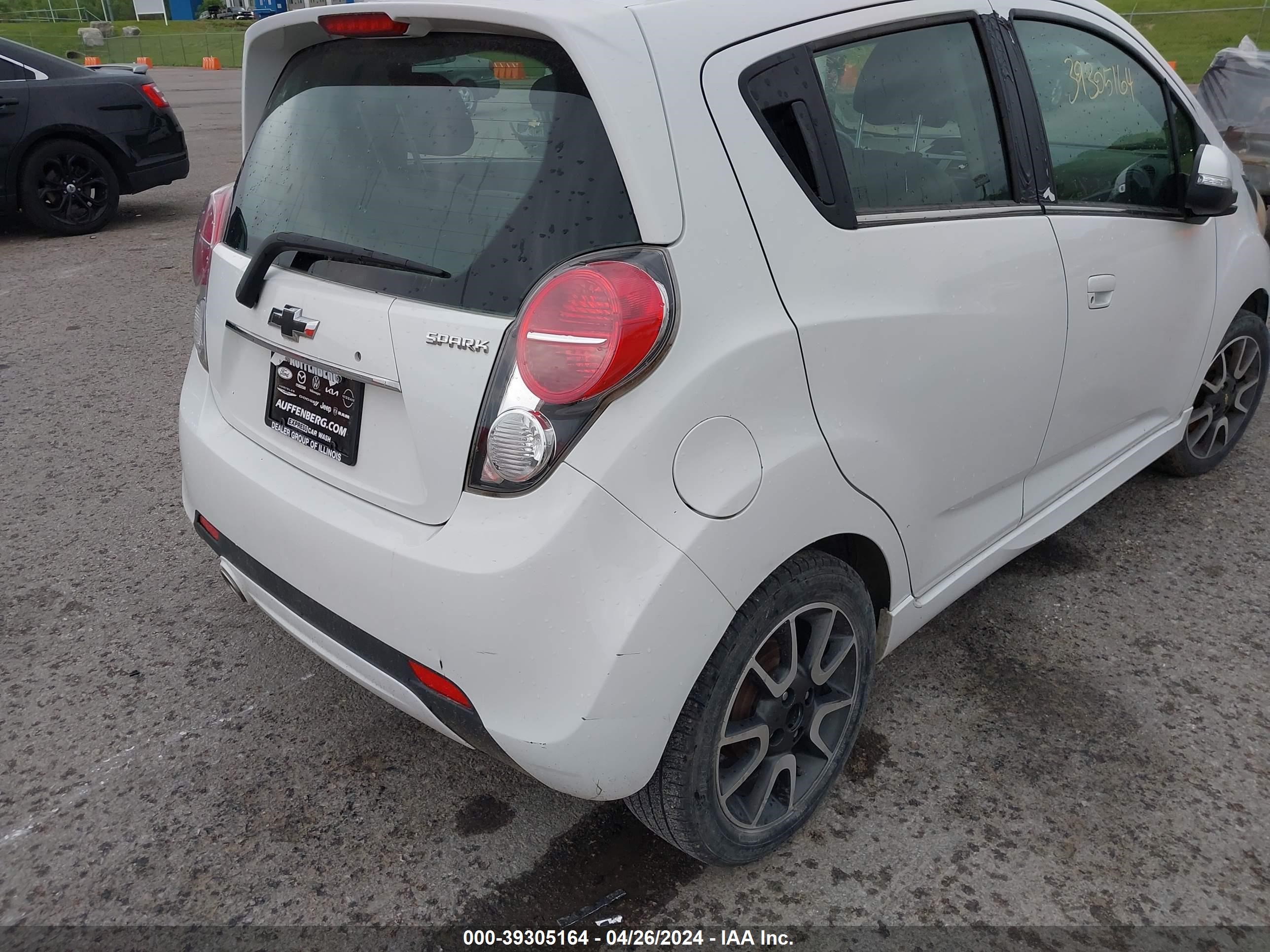 2014 Chevrolet Spark 2Lt Auto vin: KL8CF6S98EC572457