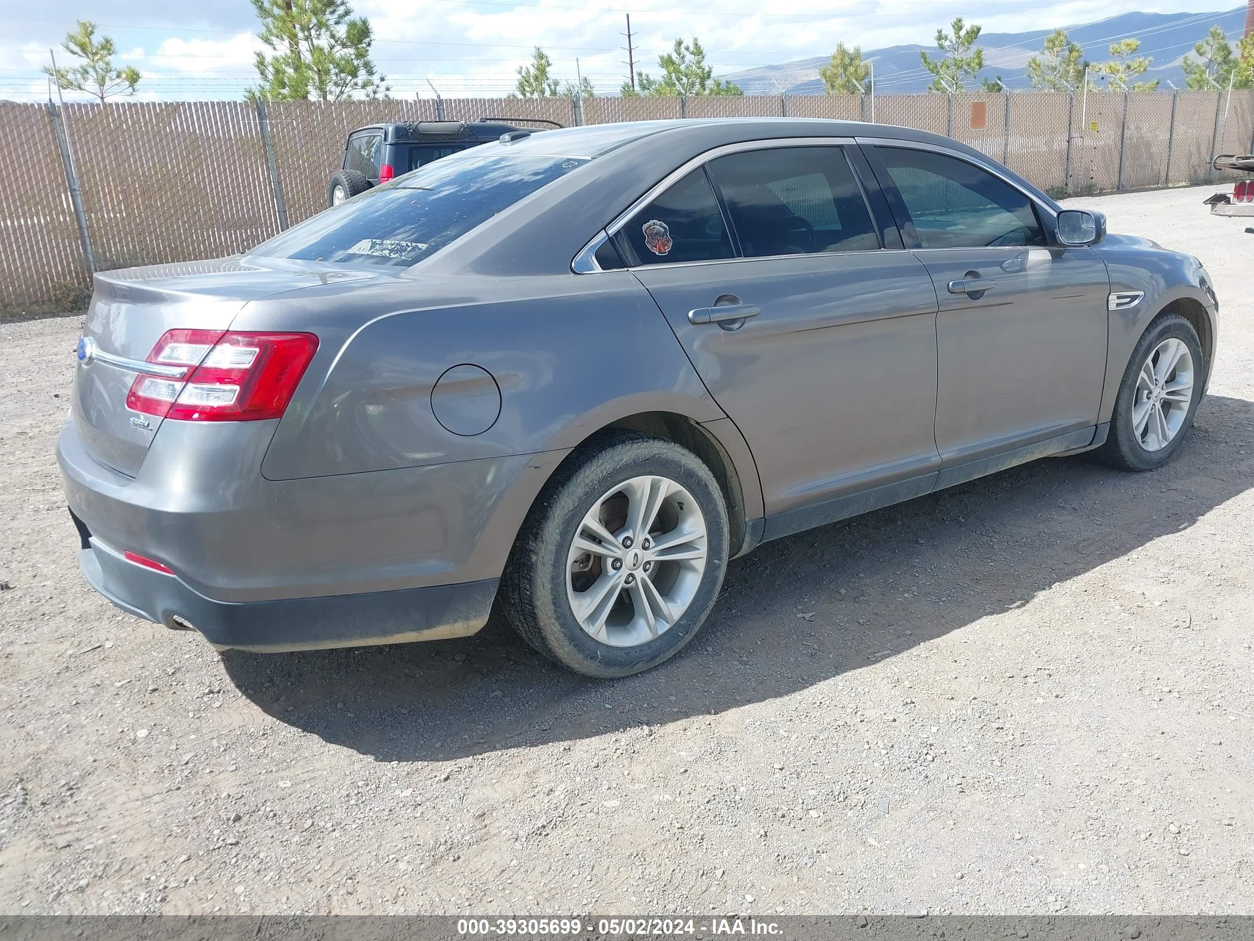 2013 Ford Taurus Sel vin: 1FAHP2E85DG103538