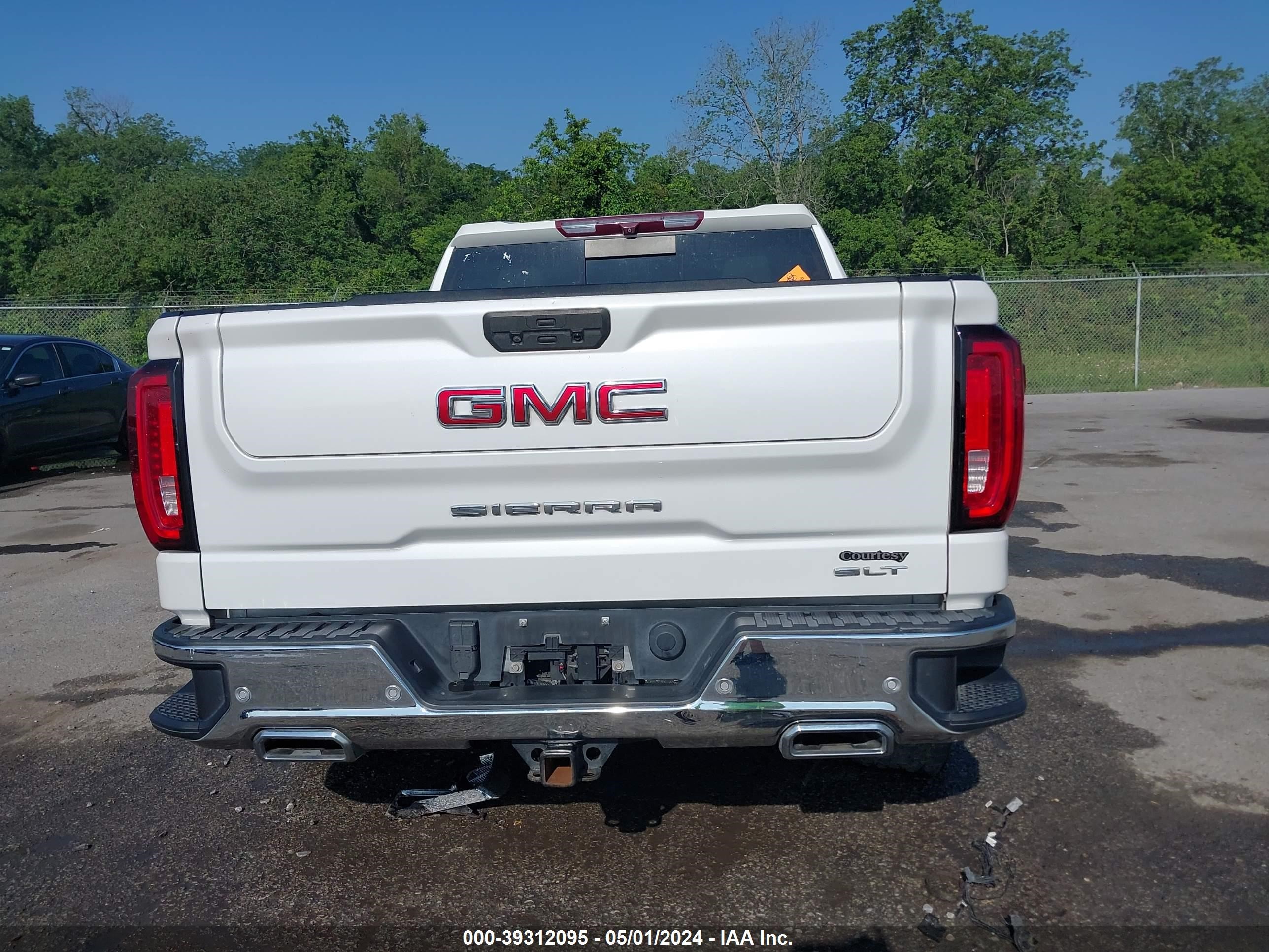 2020 GMC Sierra 1500 4Wd Short Box Slt vin: 3GTU9DET7LG117138