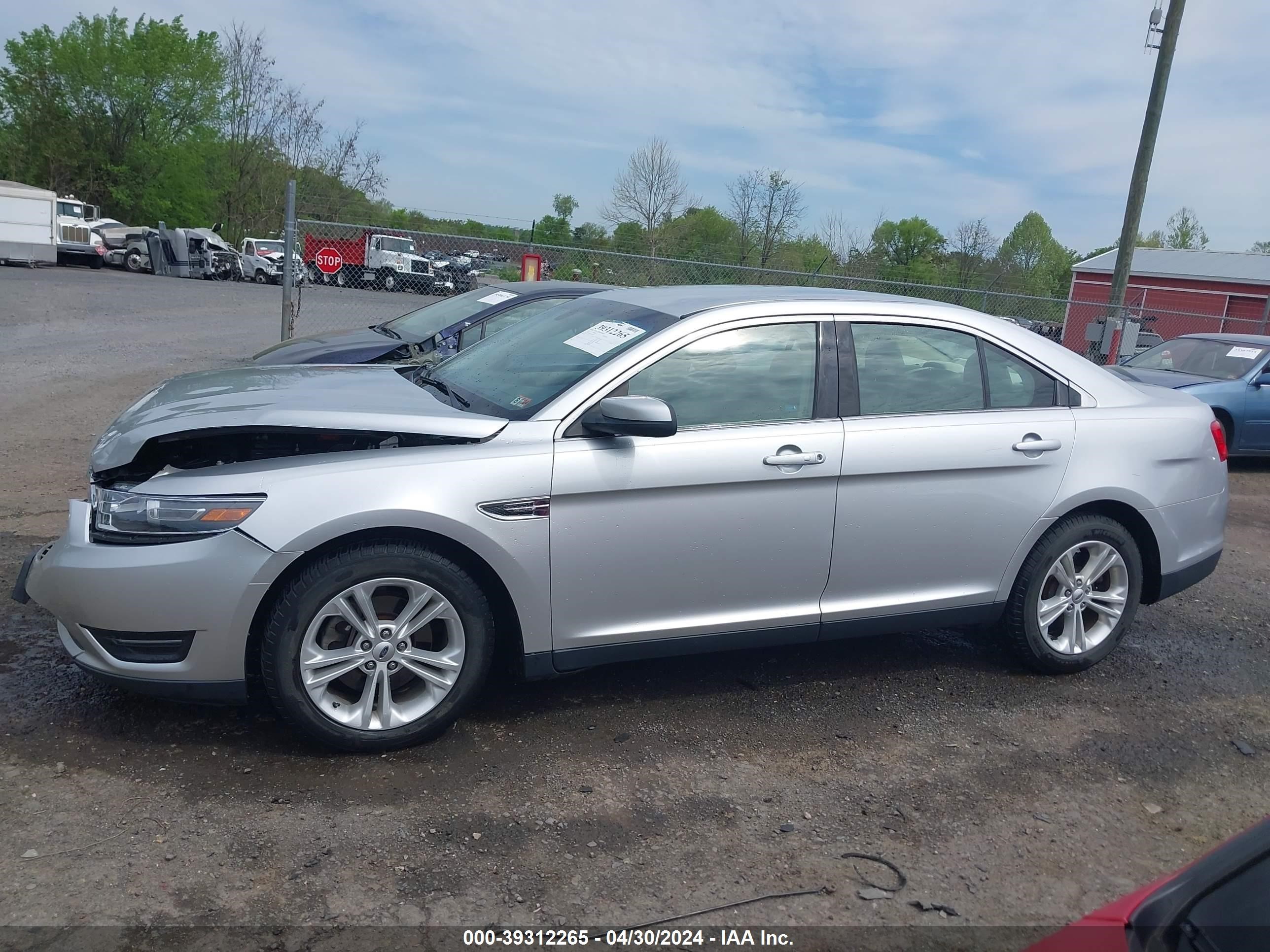 2015 Ford Taurus Sel vin: 1FAHP2E81FG189238