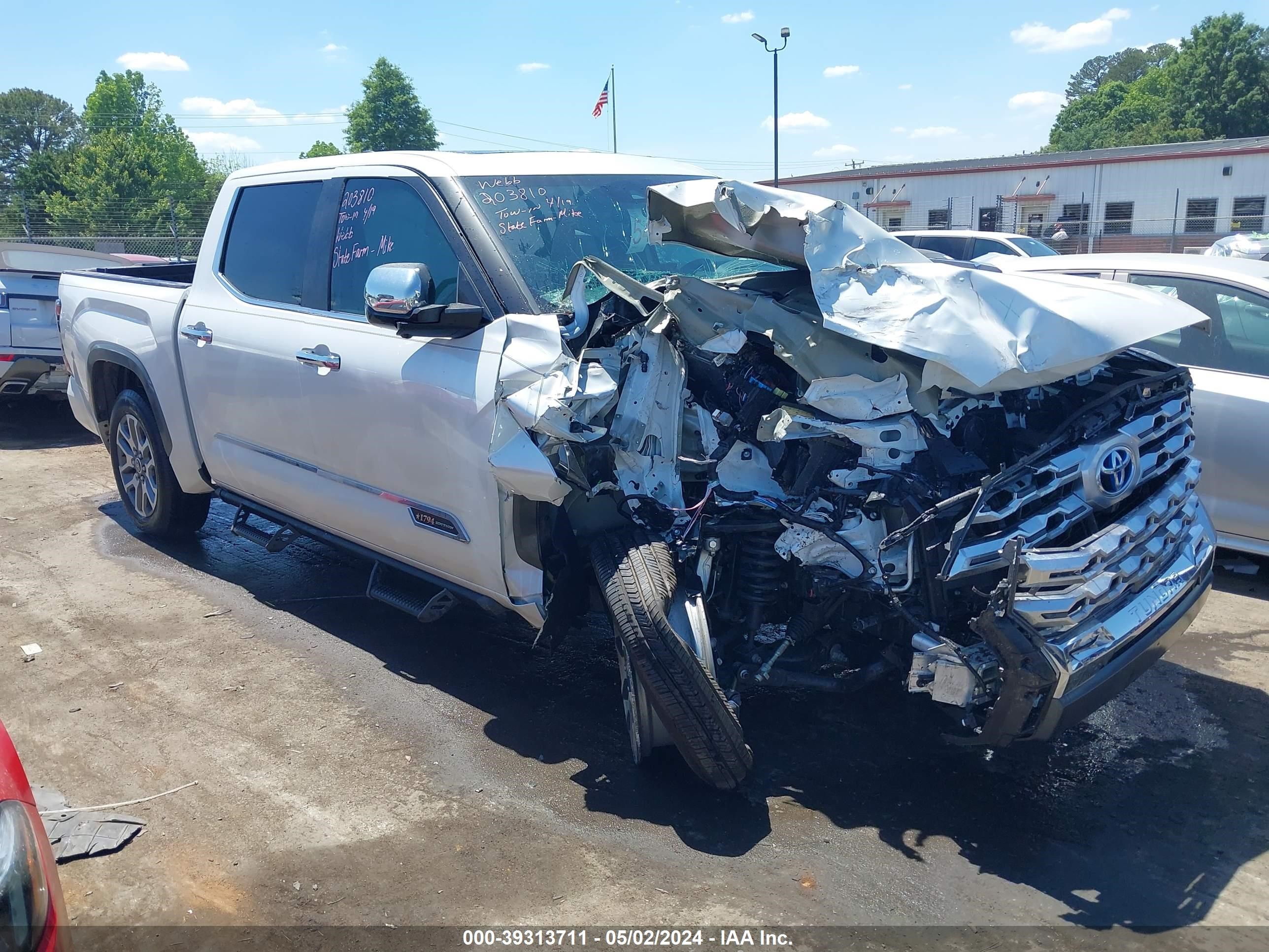 2024 Toyota Tundra Hybrid 1794 Edition vin: 5TFMC5DB9RX050448