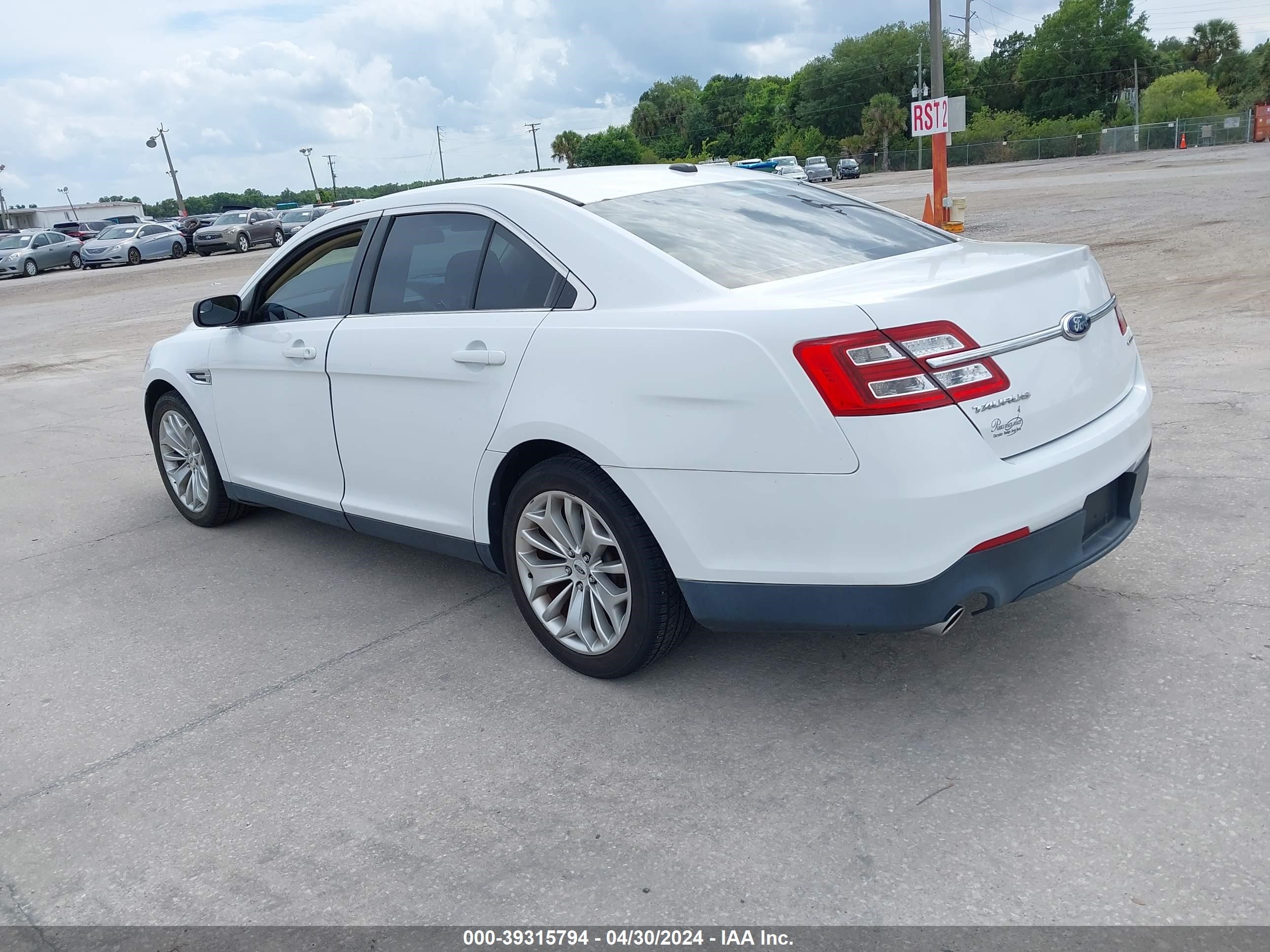 2013 Ford Taurus Se vin: 1FAHP2D80DG220302