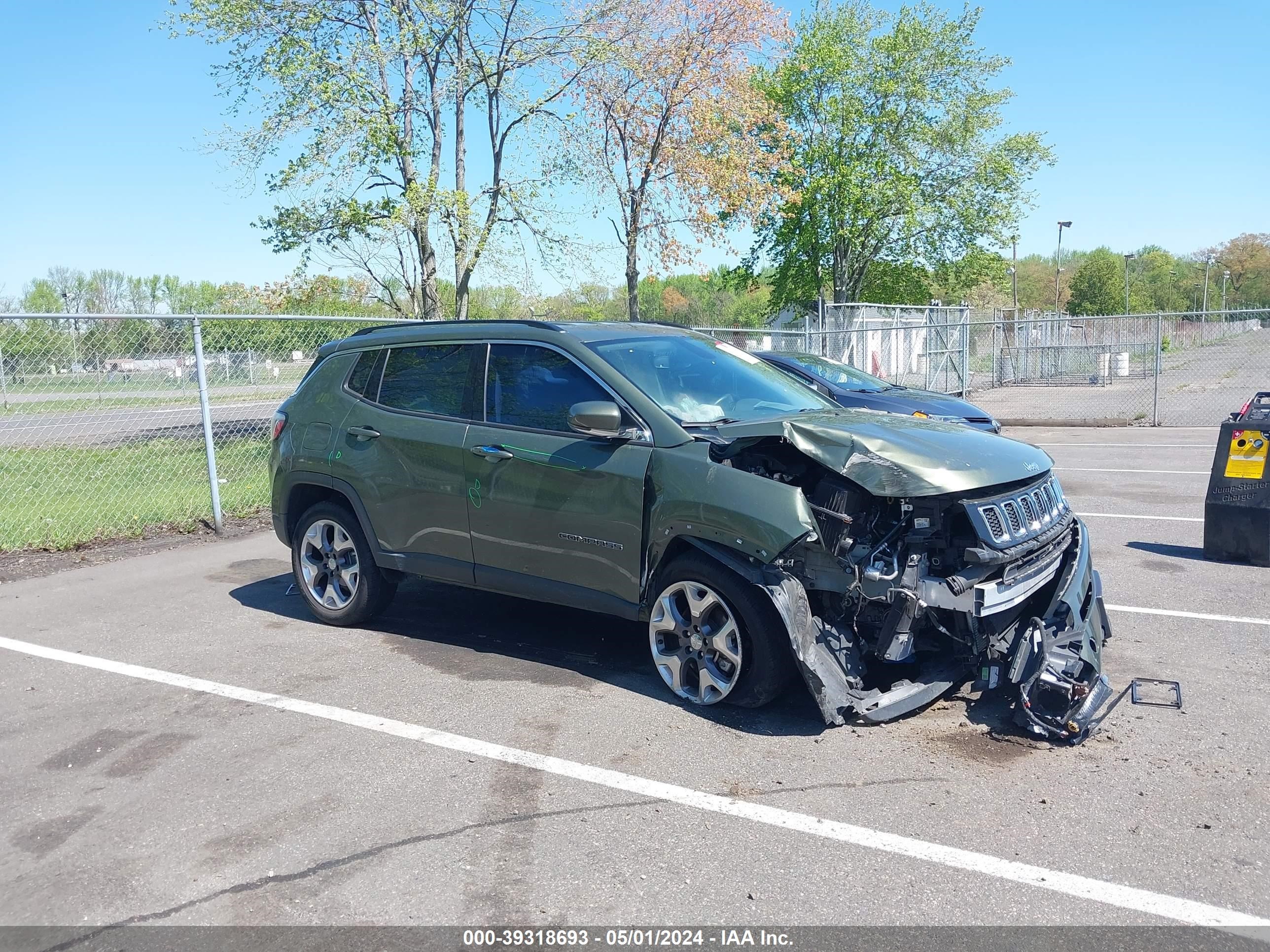 2020 Jeep Compass Limited 4X4 vin: 3C4NJDCB4LT178475