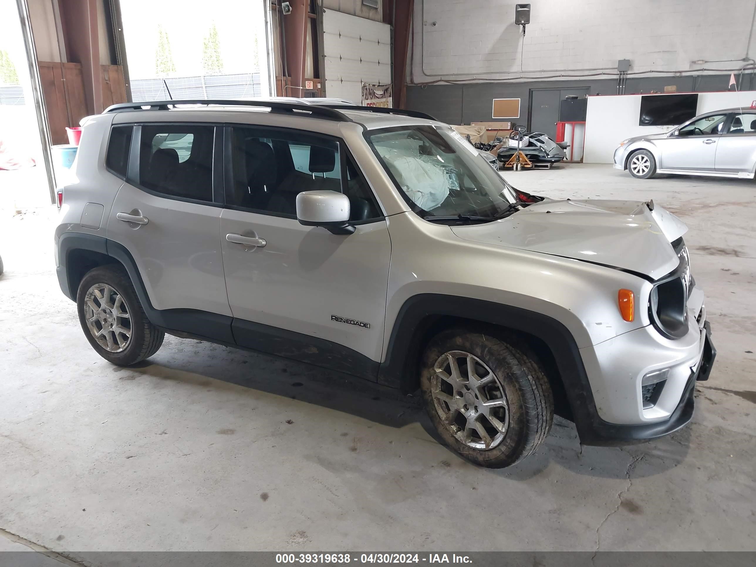 2021 Jeep Renegade Latitude Fwd vin: ZACNJCBB8MPN28028