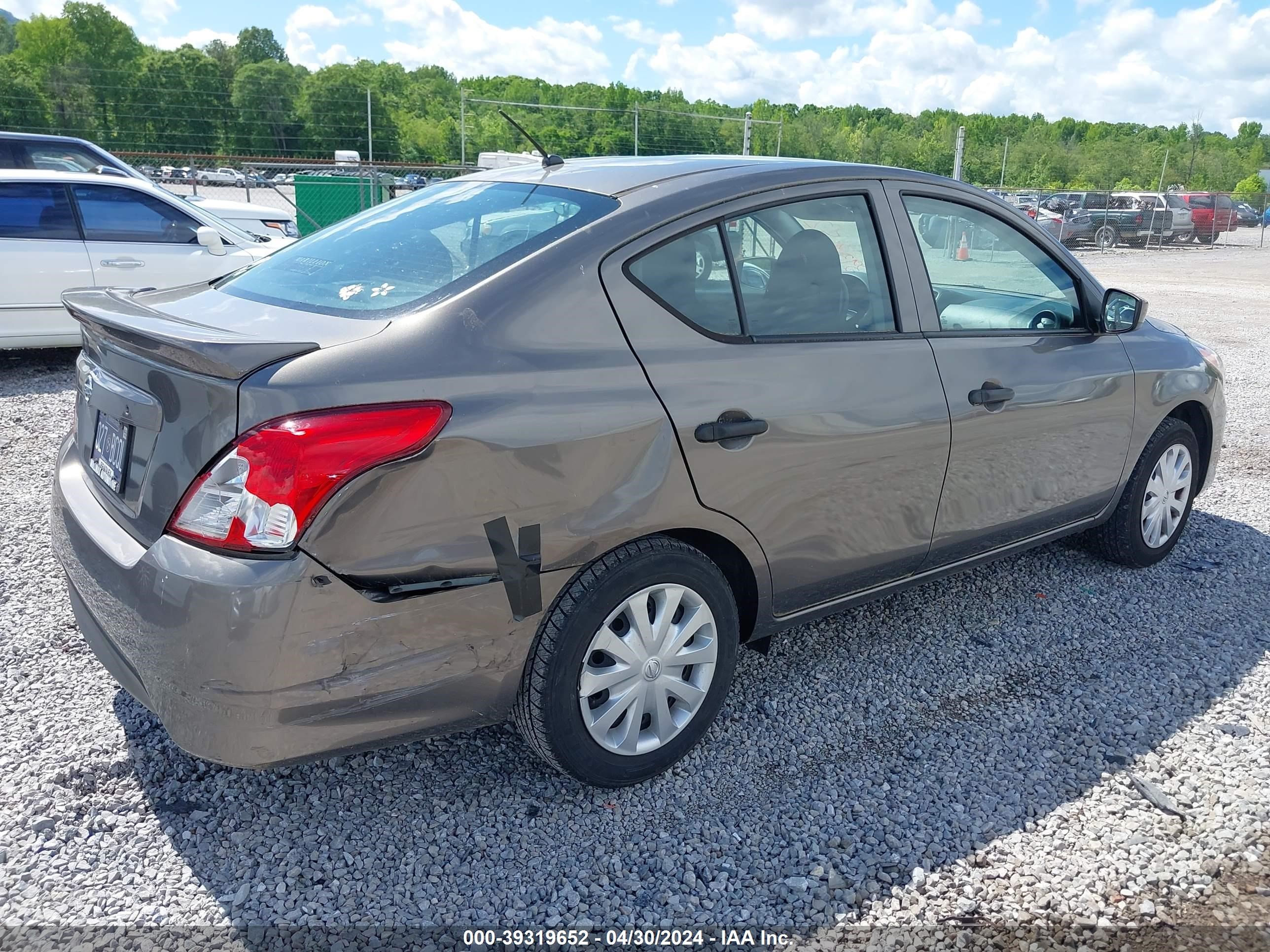 2016 Nissan Versa 1.6 S+ vin: 3N1CN7AP4GL908079