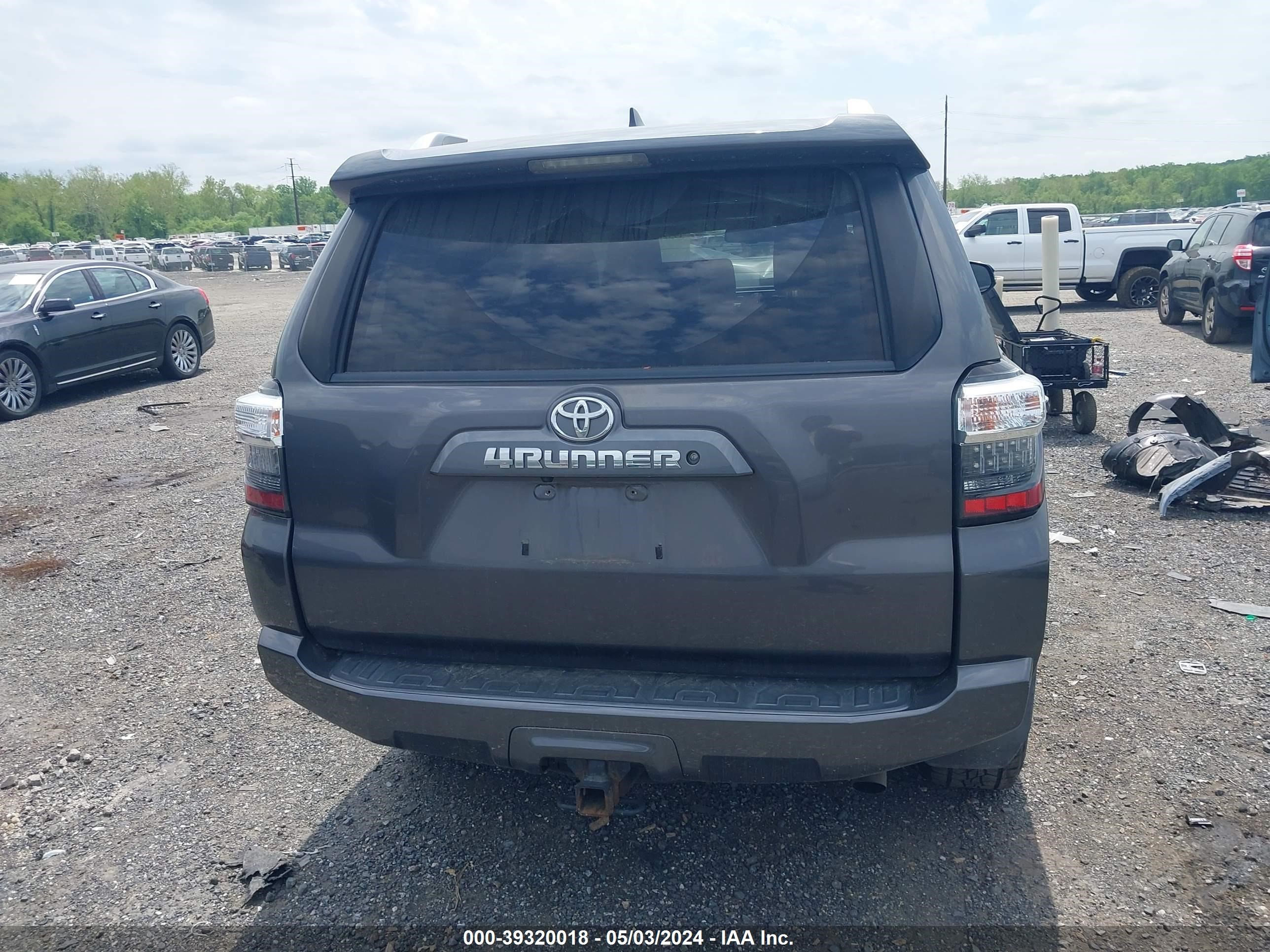 2018 Toyota 4Runner Sr5 Premium vin: JTEBU5JR1J5500983