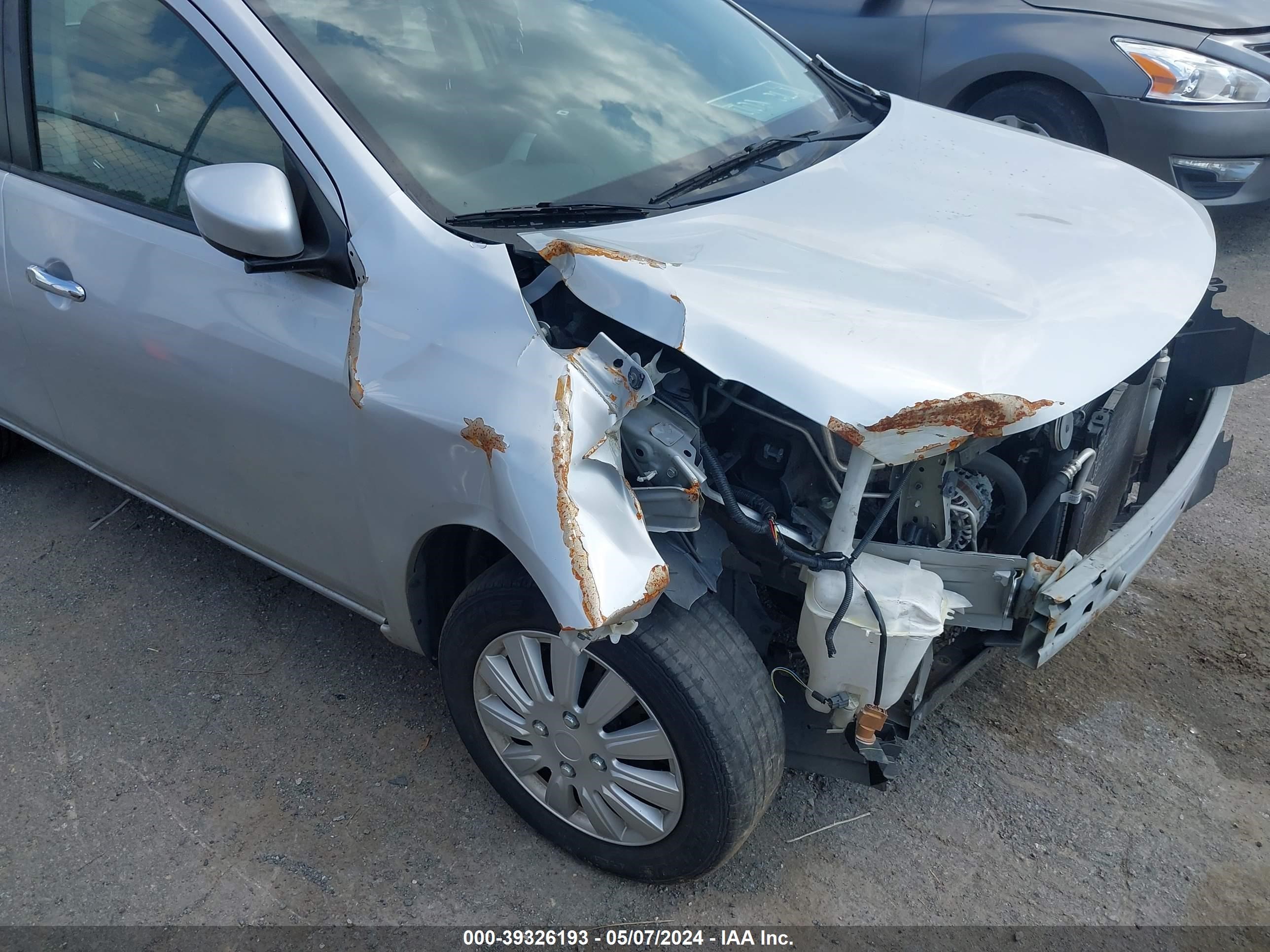 2016 Nissan Versa 1.6 Sv vin: 3N1CN7AP3GL884423