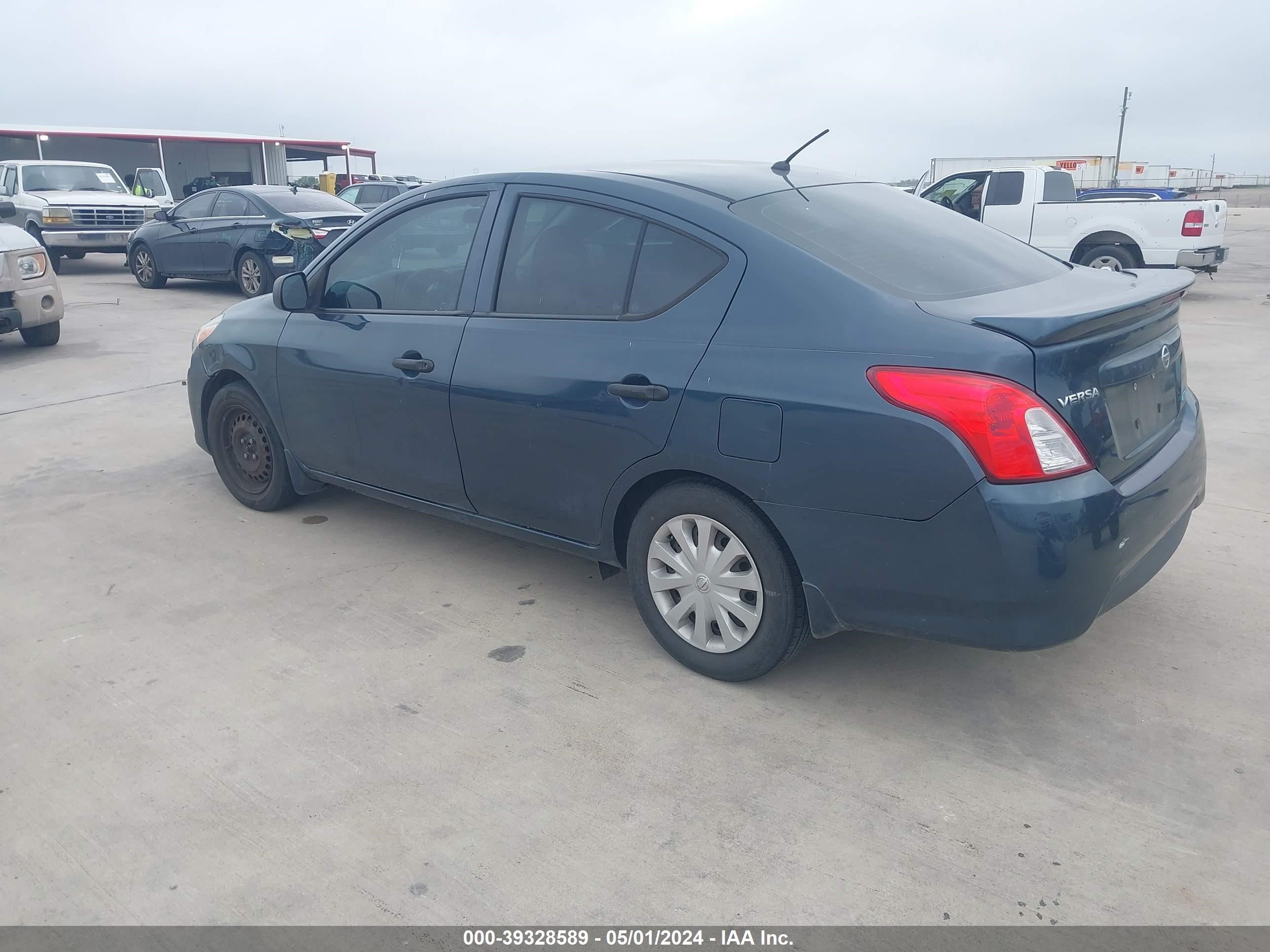 2015 Nissan Versa 1.6 S+ vin: 3N1CN7AP5FL938027