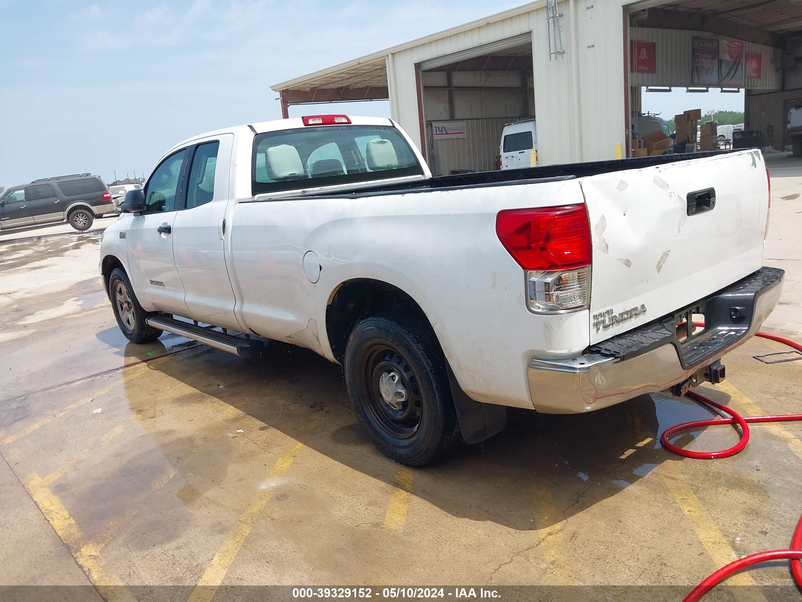 2012 Toyota Tundra Grade 5.7L V8 vin: 5TFTY5F13CX007362