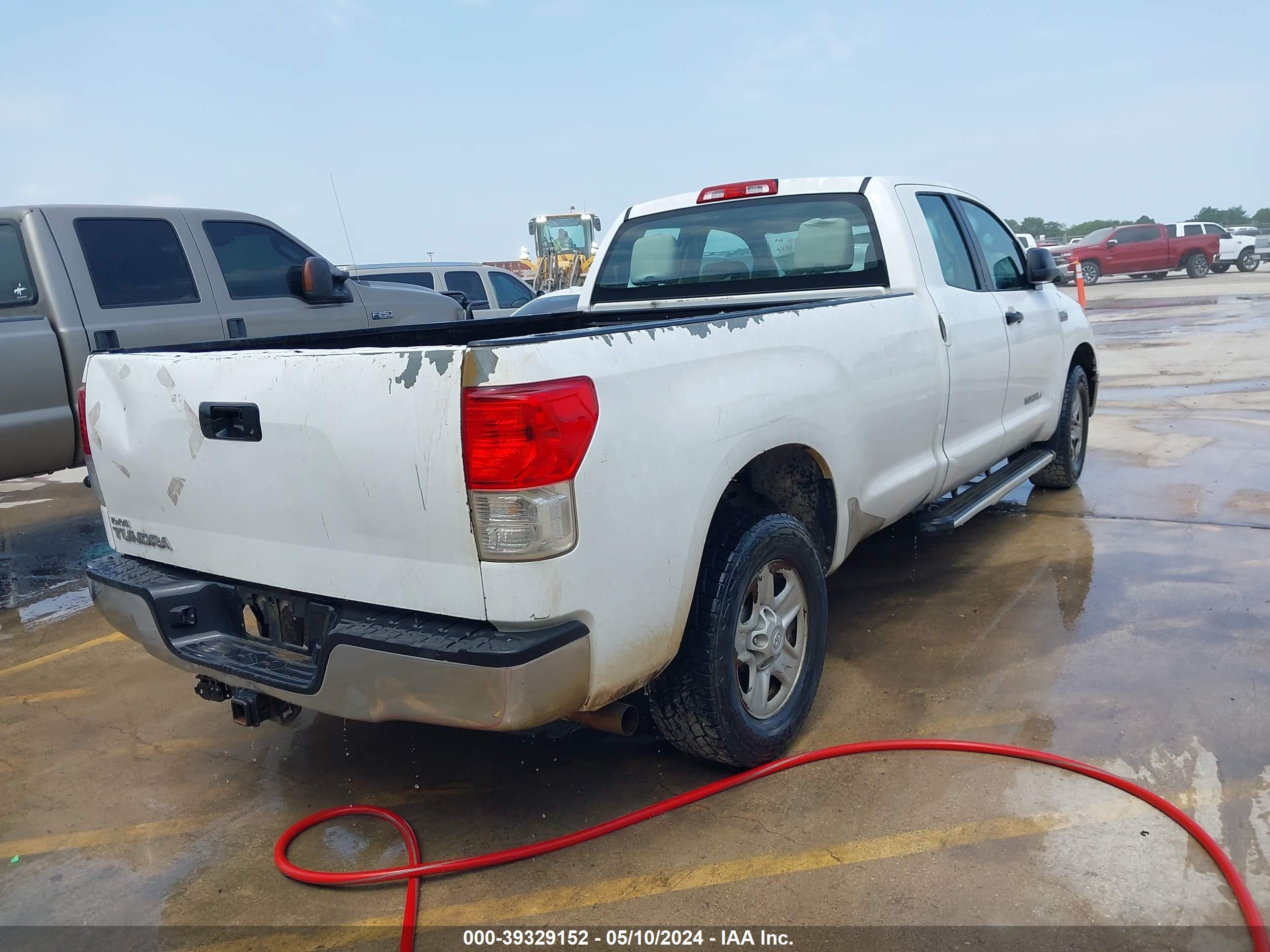 2012 Toyota Tundra Grade 5.7L V8 vin: 5TFTY5F13CX007362