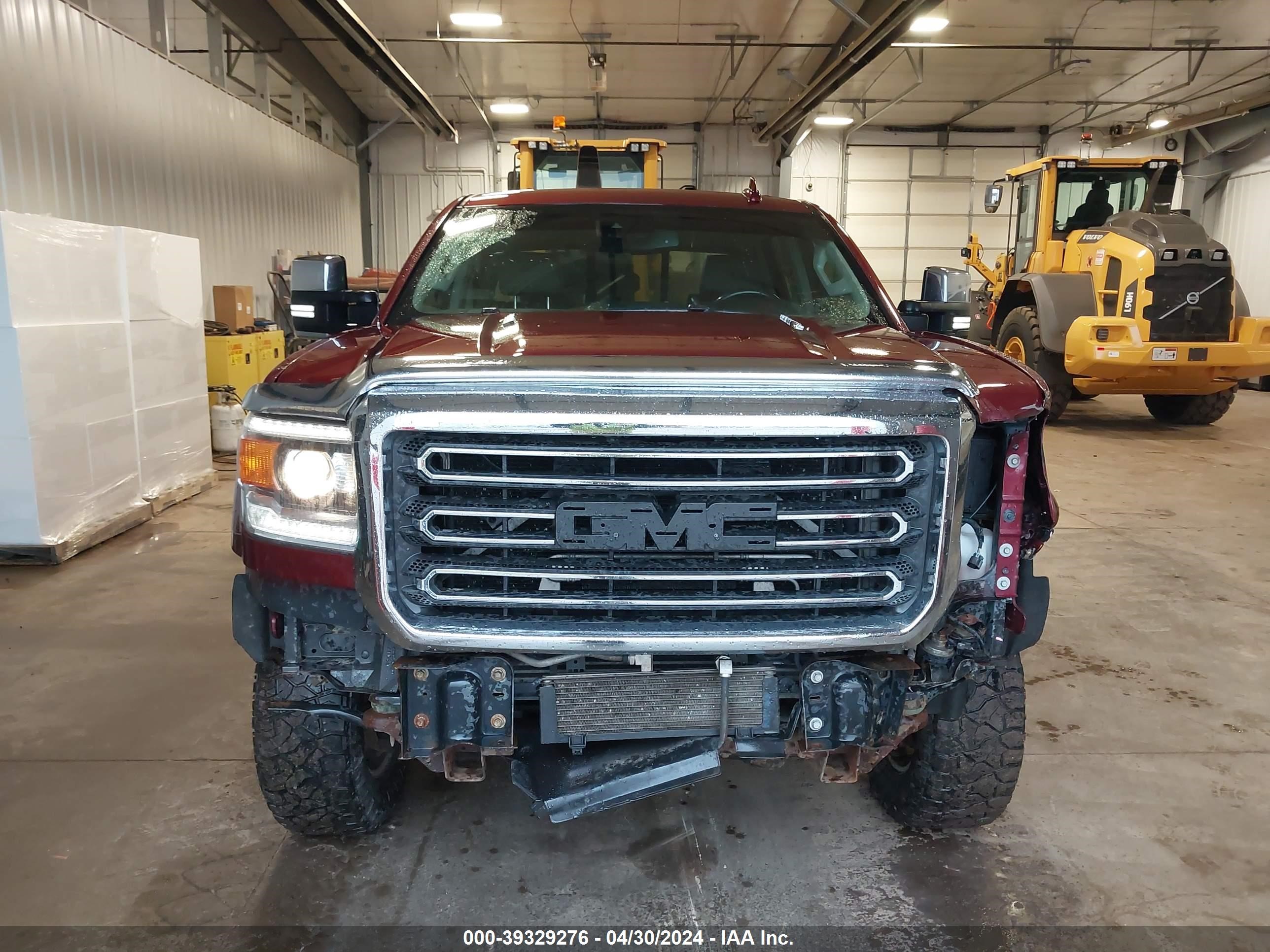 2015 GMC Sierra 2500Hd Denali vin: 1GT120E84FF533505