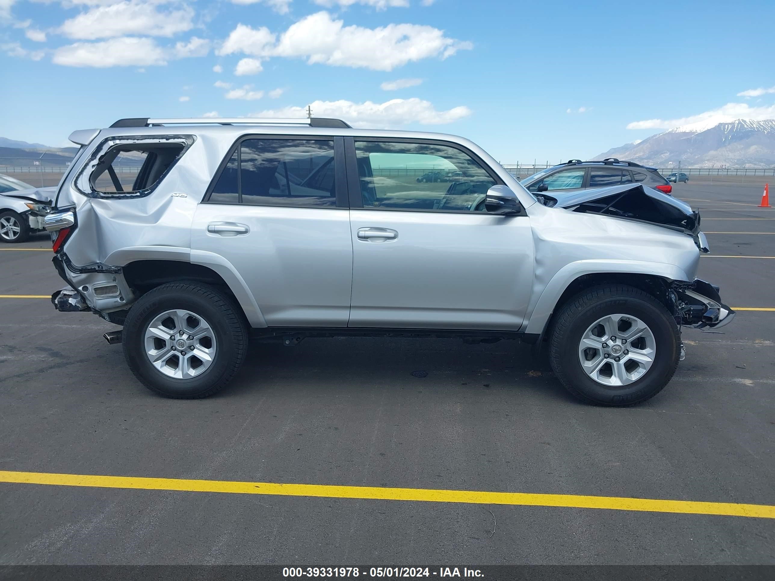 2019 Toyota 4Runner Sr5 Premium vin: JTEBU5JR5K5688246