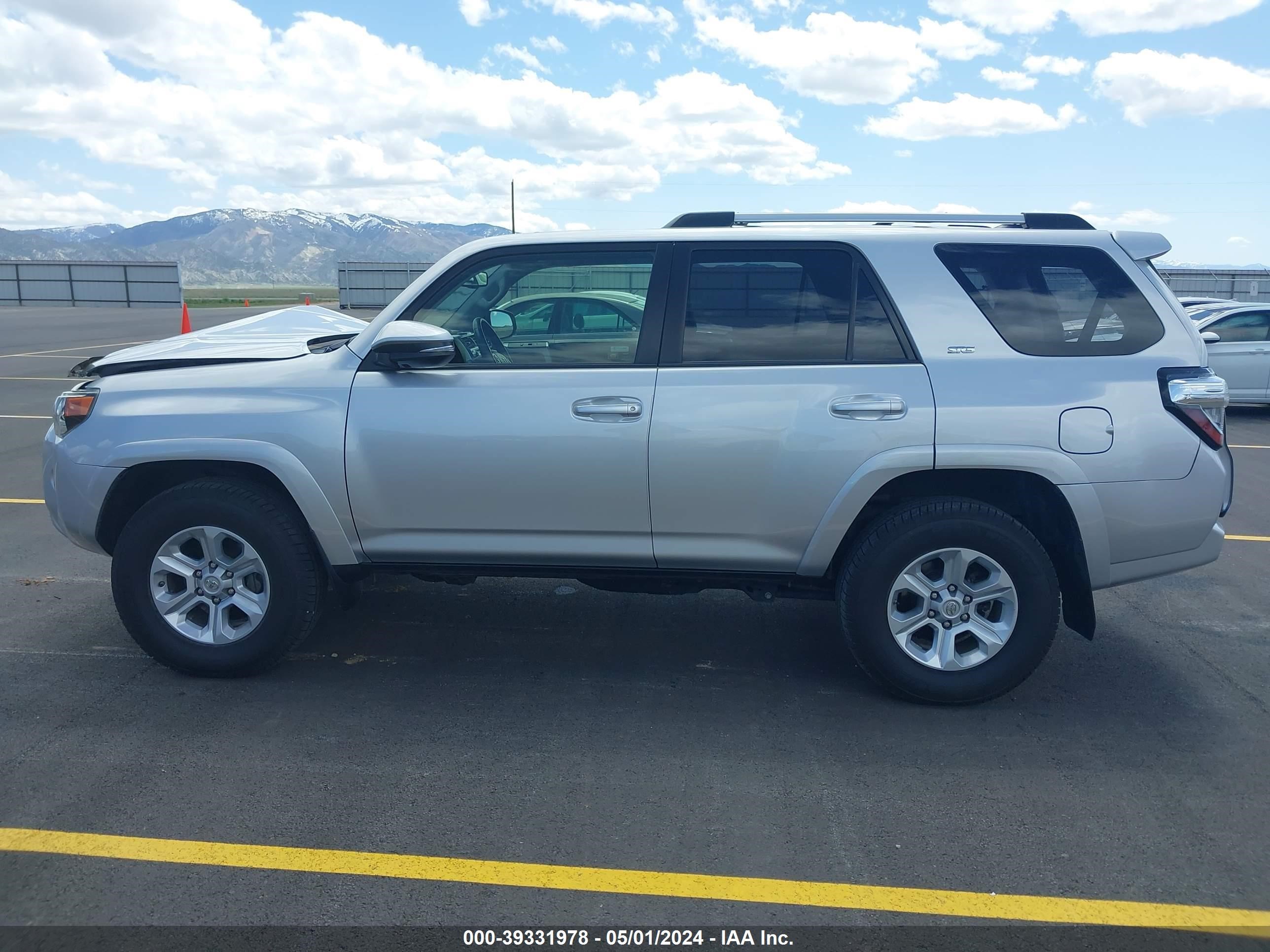 2019 Toyota 4Runner Sr5 Premium vin: JTEBU5JR5K5688246