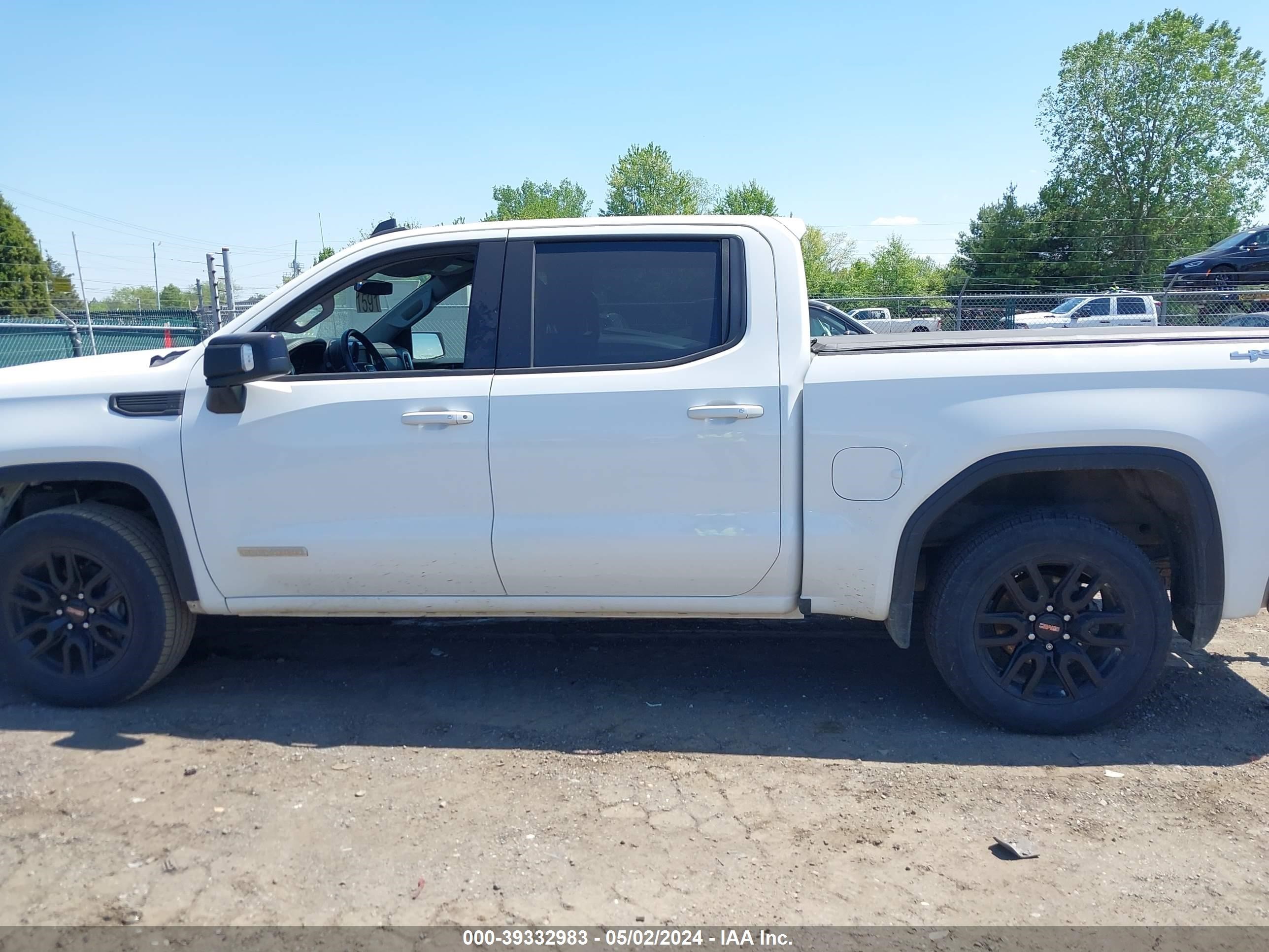 2021 GMC Sierra 1500 4Wd Short Box Elevation vin: 3GTP9CEK4MG118912