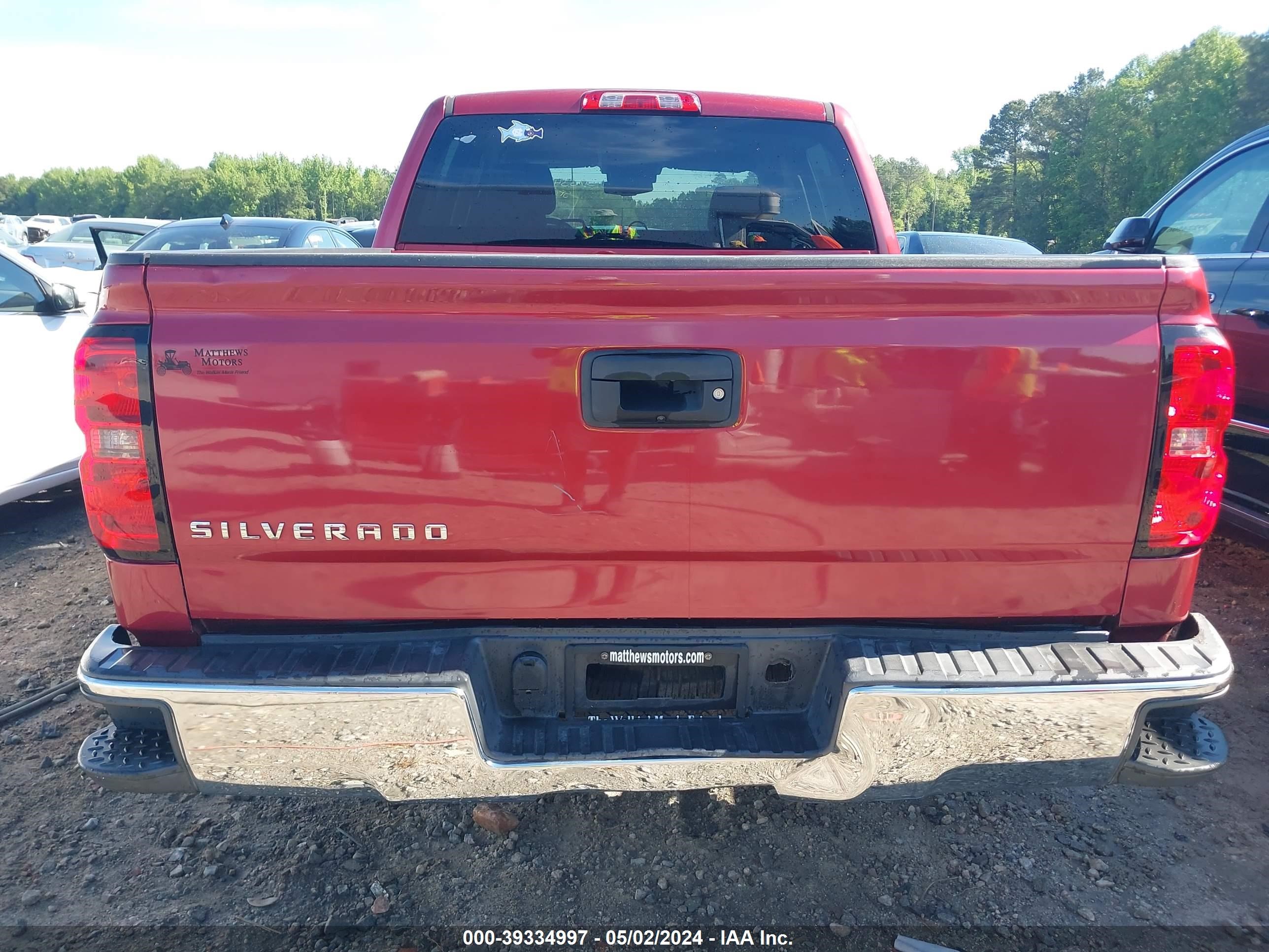 2018 Chevrolet Silverado 1500 1Lt vin: 3GCPCREH8JG283737