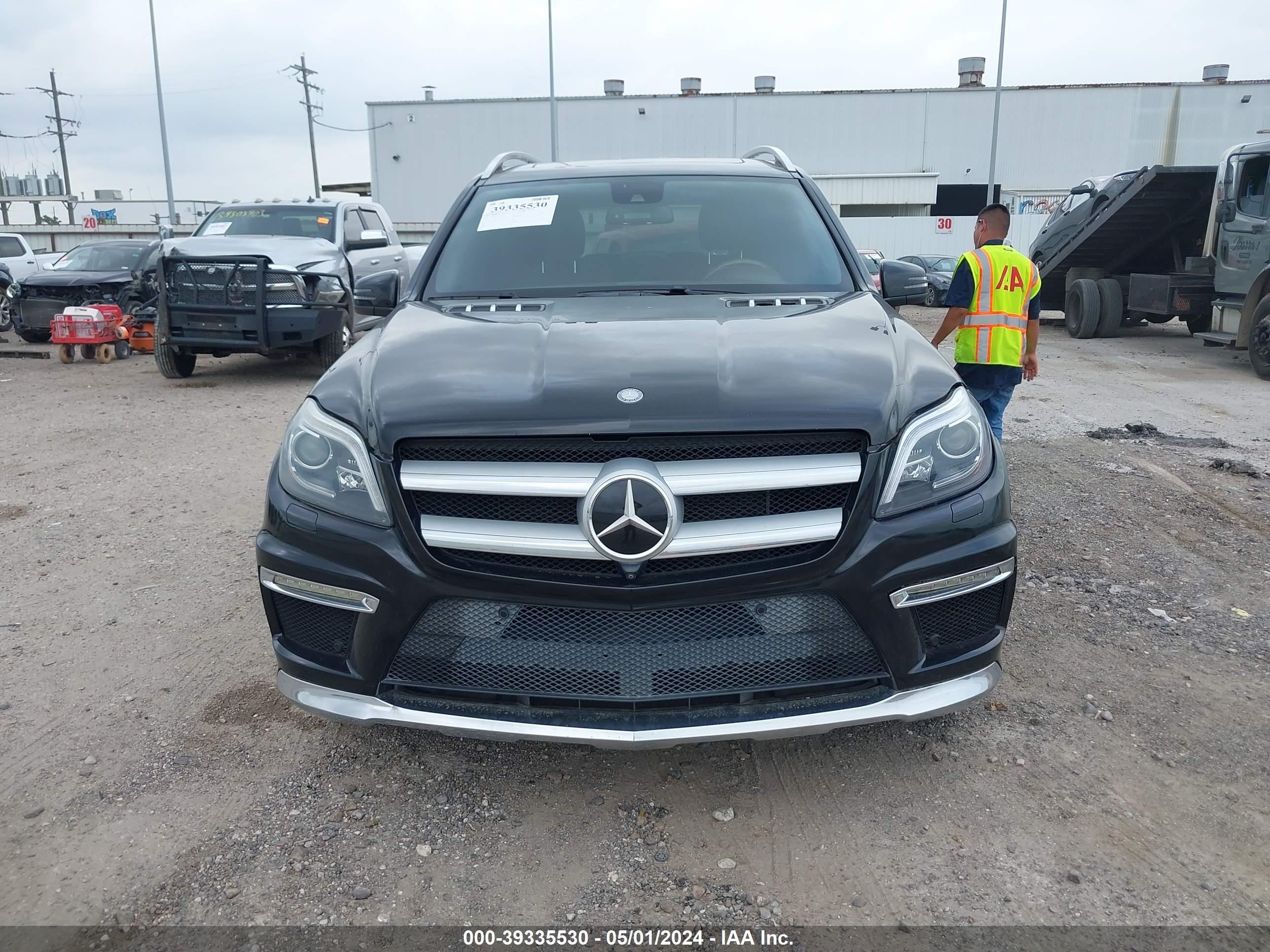 2013 Mercedes-Benz Gl 550 4Matic vin: 4JGDF7DEXDA157304