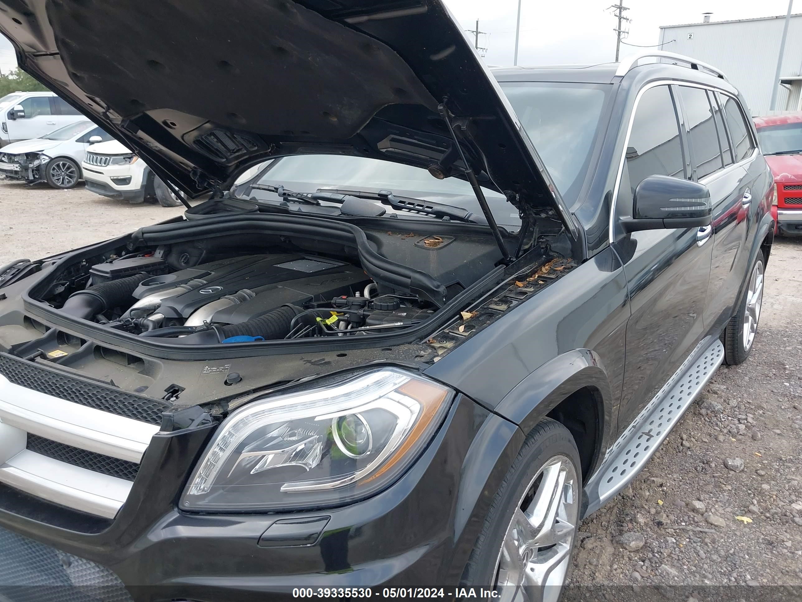 2013 Mercedes-Benz Gl 550 4Matic vin: 4JGDF7DEXDA157304