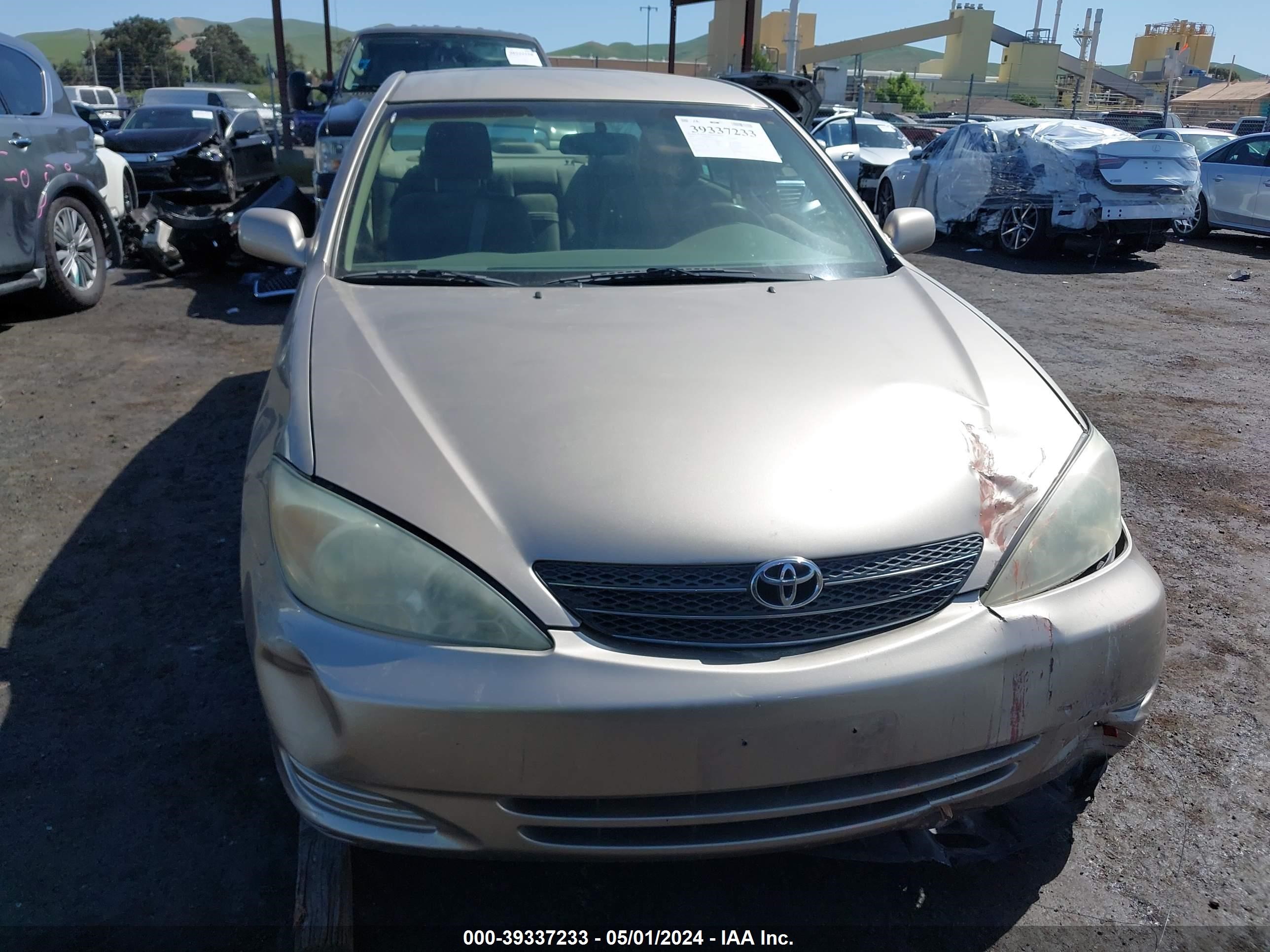 4T1BE32K14U827462 2004 Toyota Camry Le