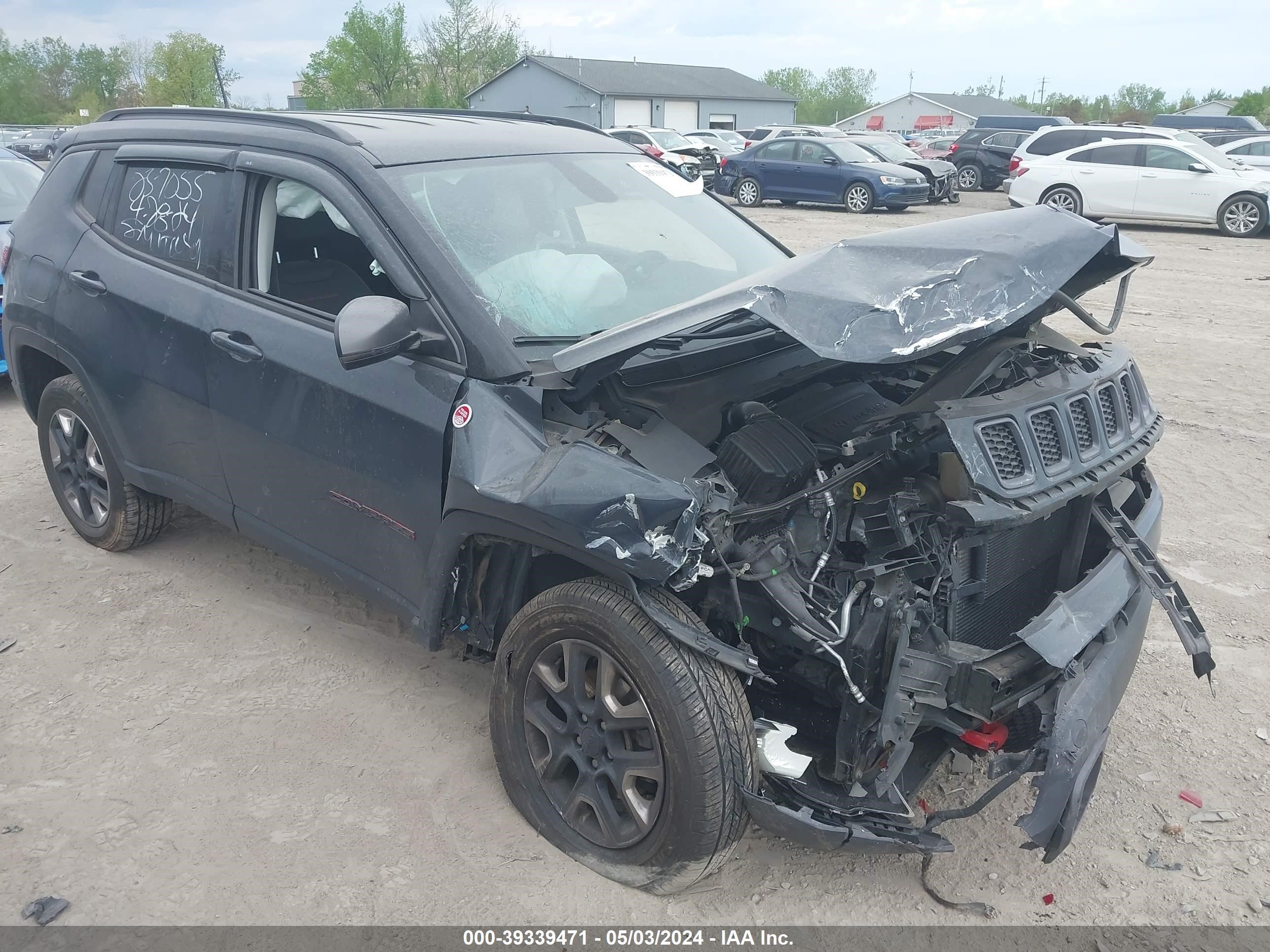 2018 Jeep Compass Trailhawk 4X4 vin: 3C4NJDDB5JT259187