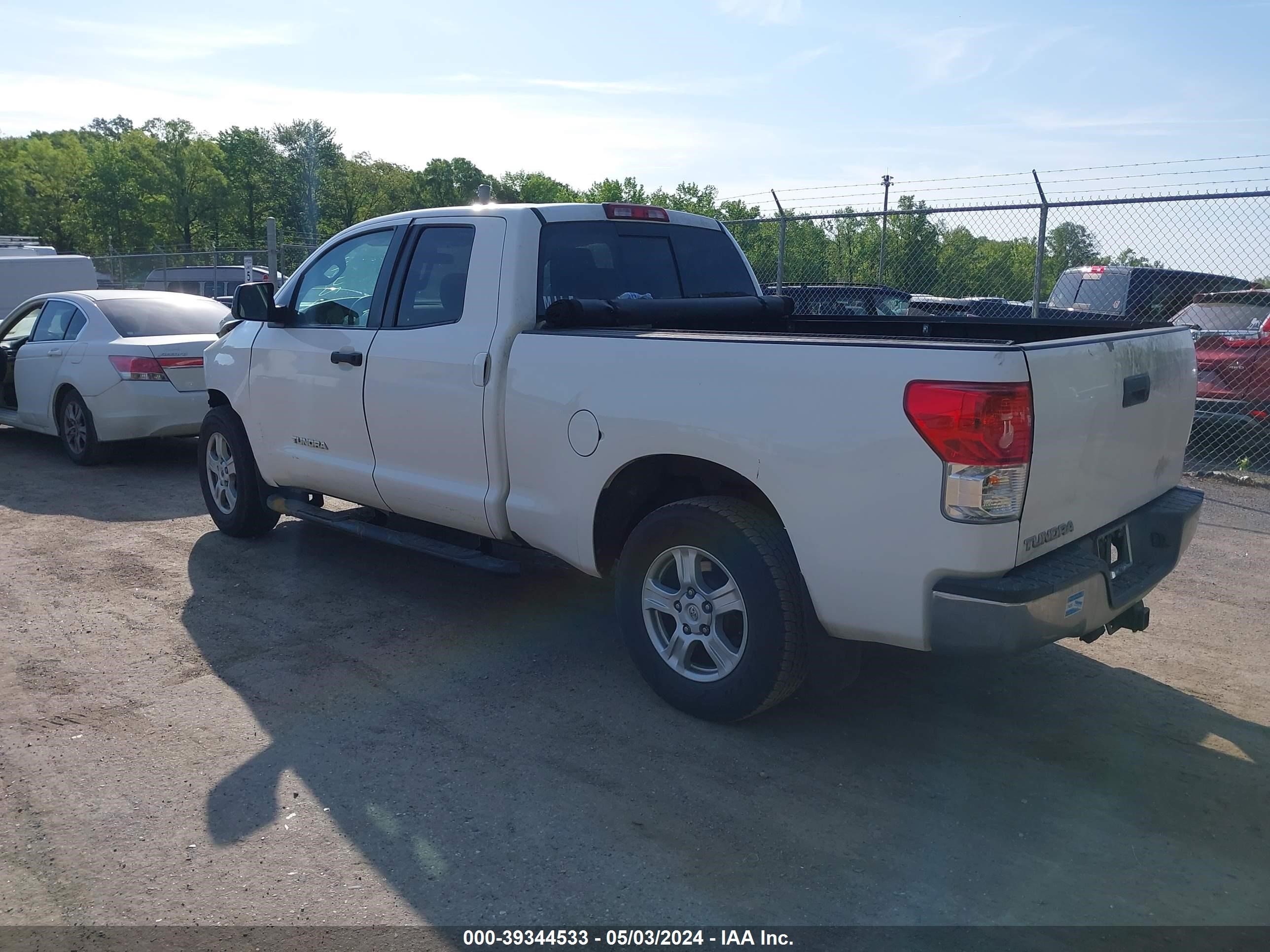 2012 Toyota Tundra Grade 4.6L V8 vin: 5TFUM5F18CX033889