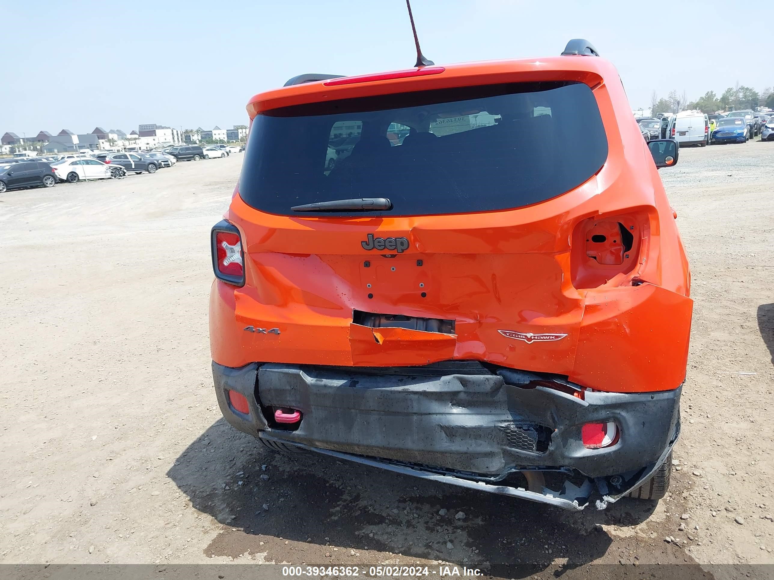 2017 Jeep Renegade Trailhawk 4X4 vin: ZACCJBCB0HPG42680