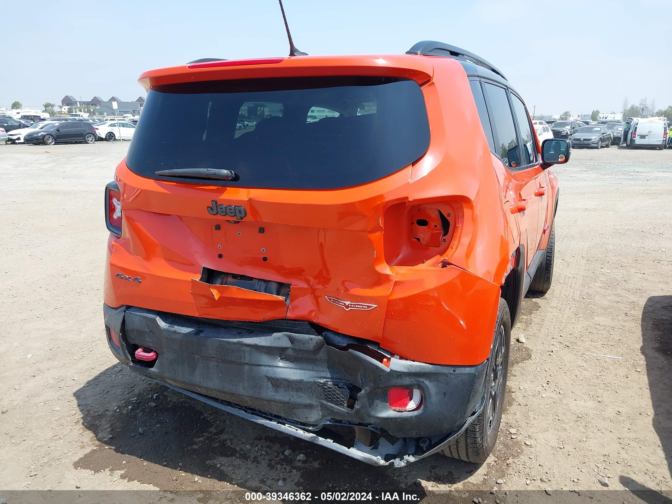 2017 Jeep Renegade Trailhawk 4X4 vin: ZACCJBCB0HPG42680