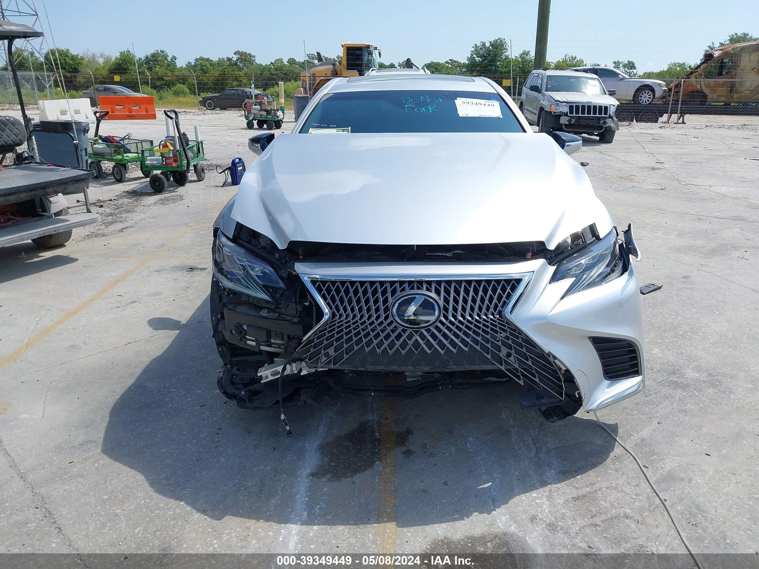 2018 Lexus Ls 500 vin: JTHB51FF4J5004700