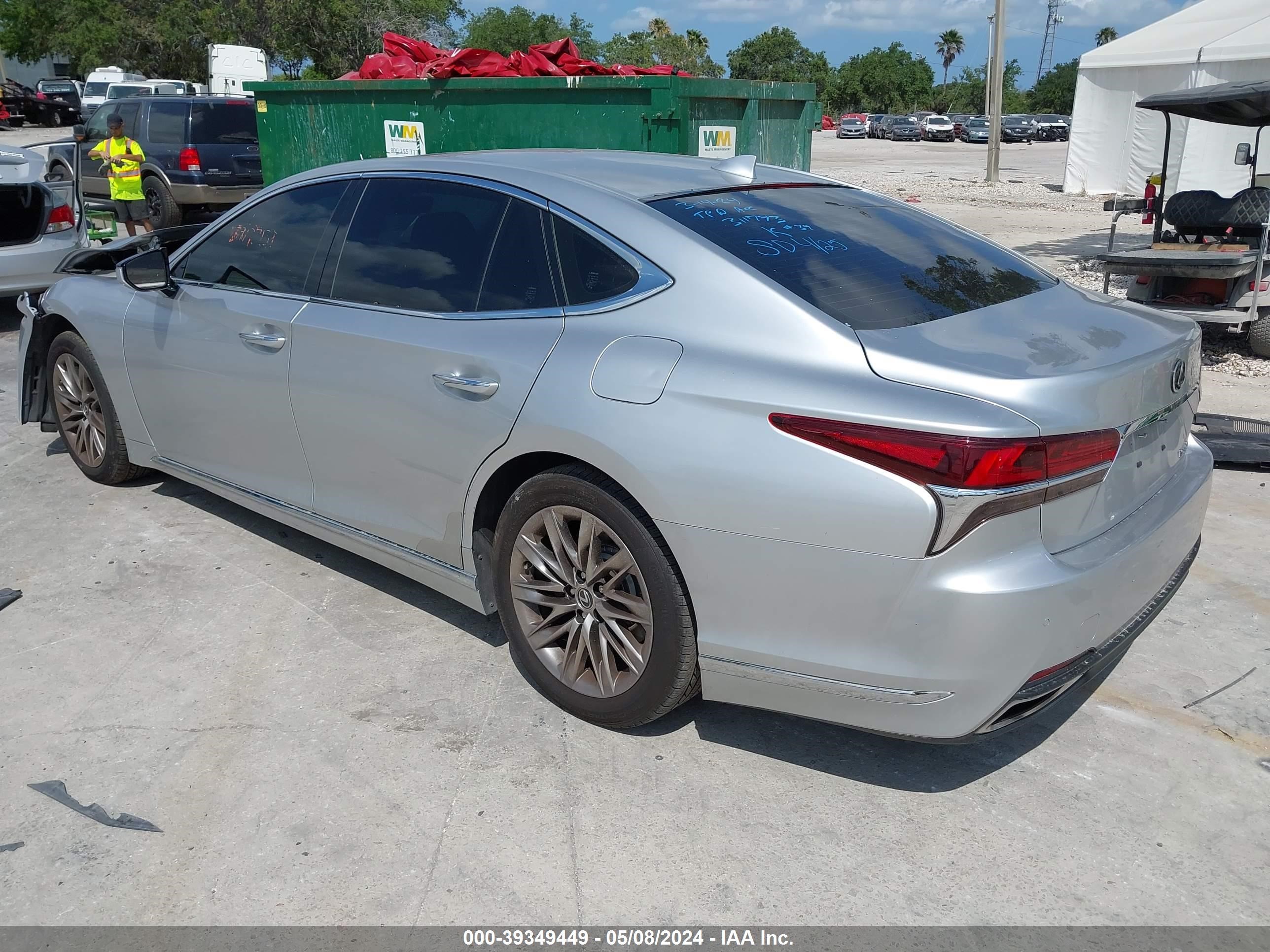 2018 Lexus Ls 500 vin: JTHB51FF4J5004700