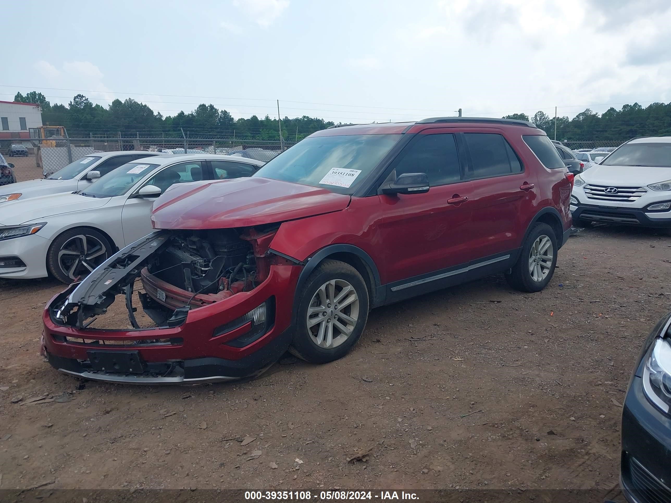 2016 Ford Explorer Xlt vin: 1FM5K7D80GGB39082