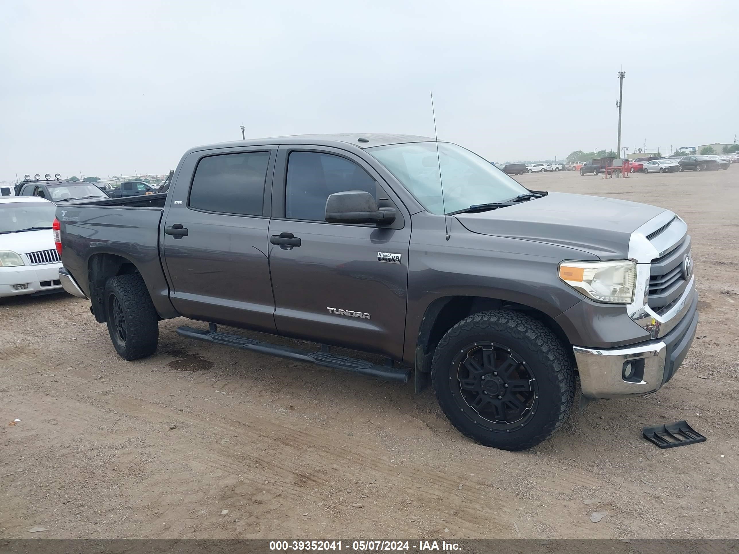 2014 Toyota Tundra Sr5 5.7L V8 vin: 5TFEY5F19EX165572