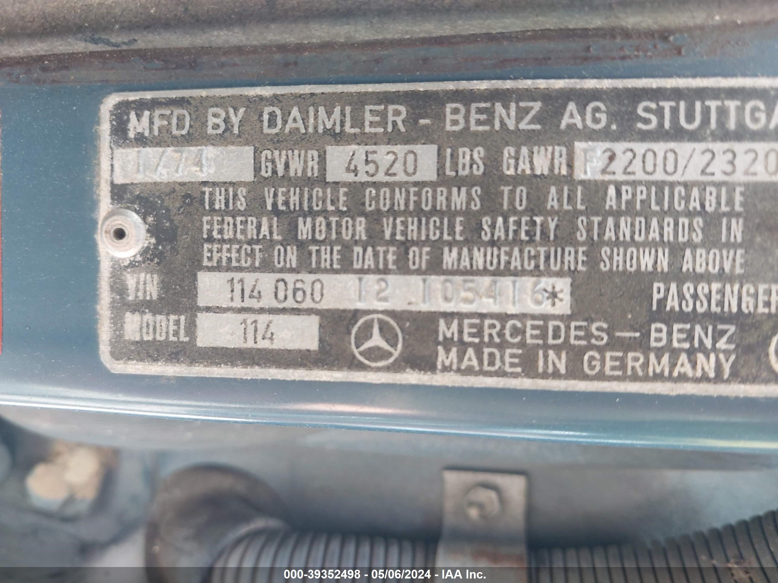 11406012105416 1974 Mercedes-Benz 280