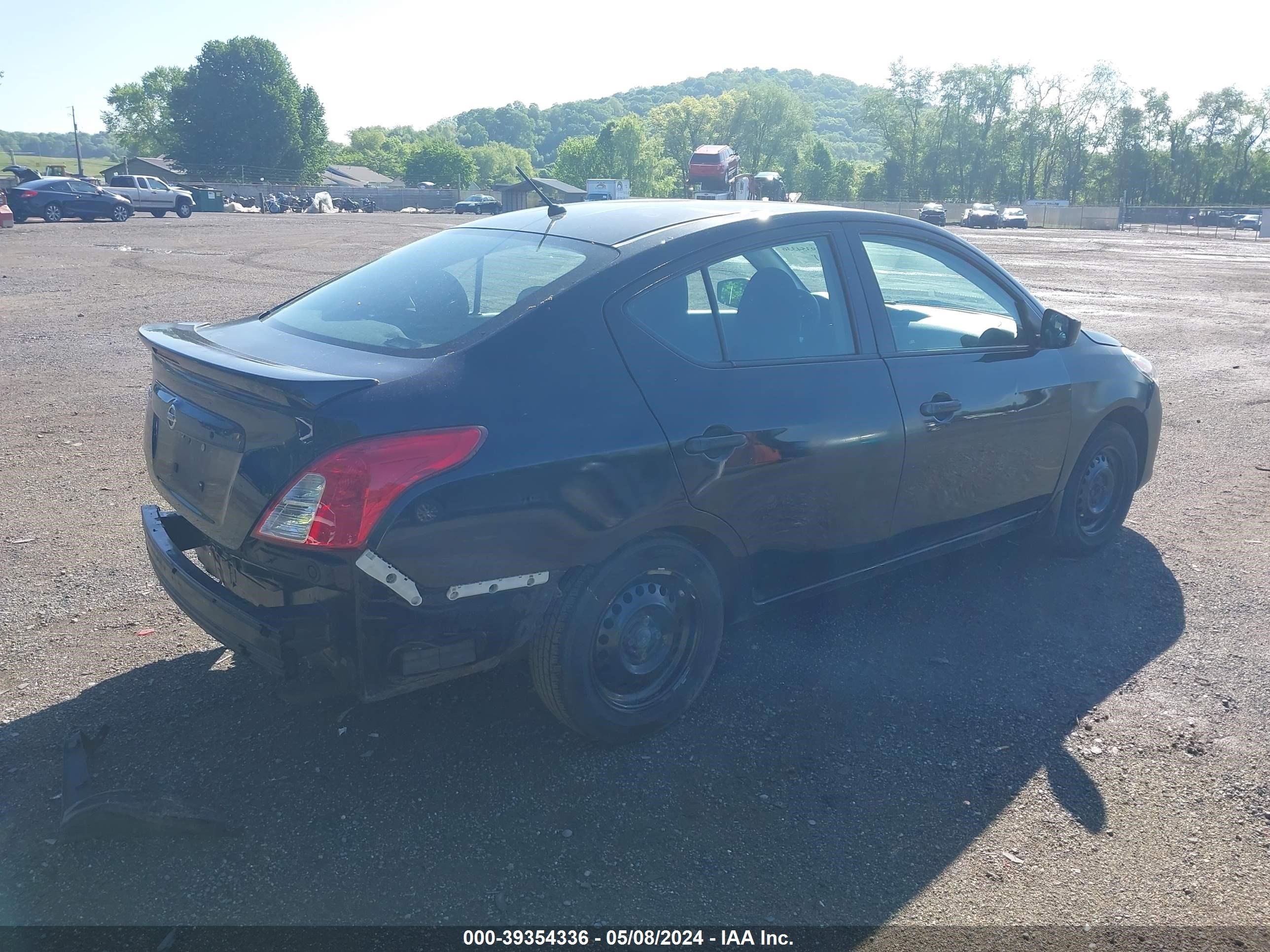 2017 Nissan Versa 1.6 S+ vin: 3N1CN7AP0HL804576