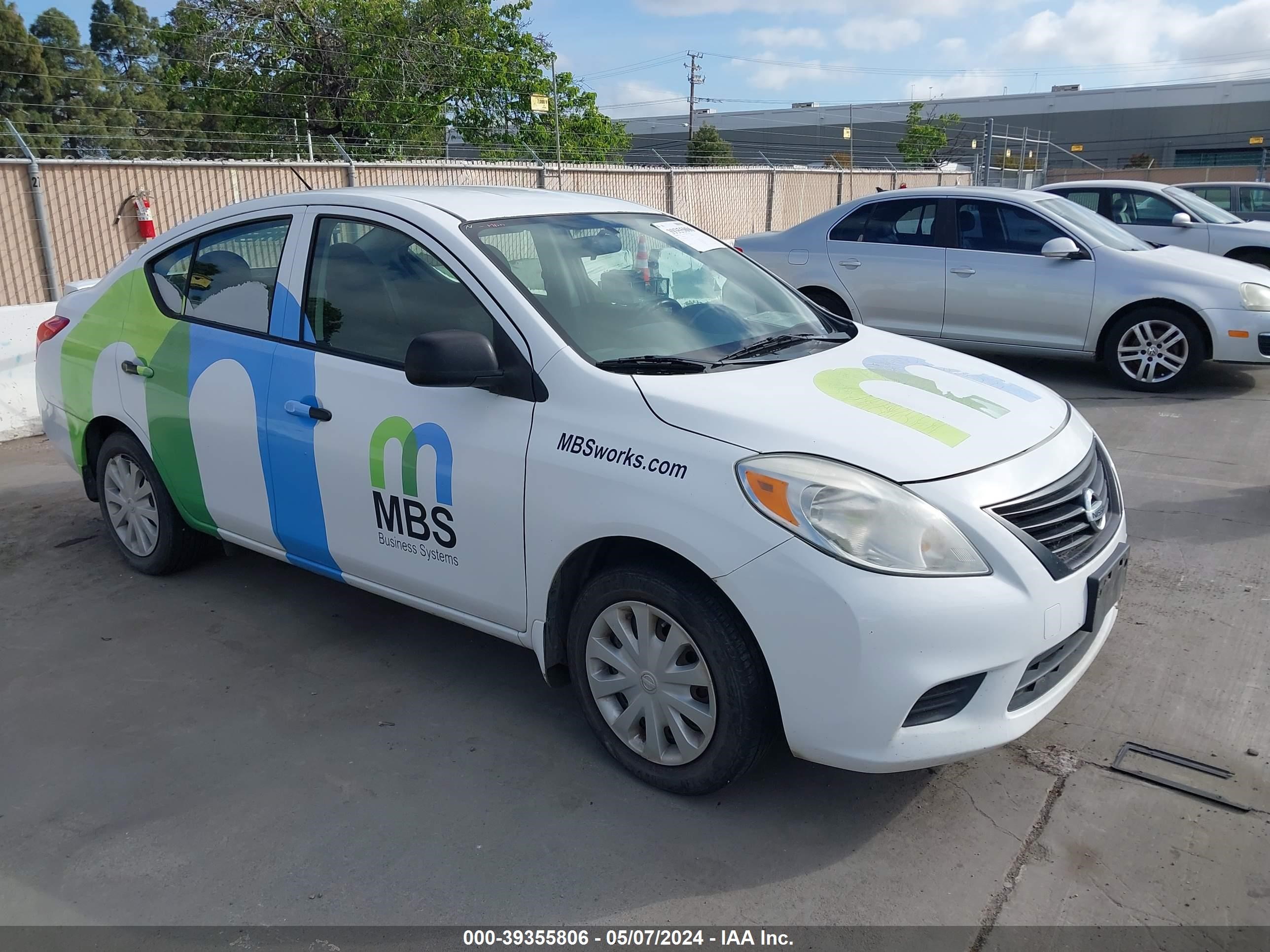 2014 Nissan Versa 1.6 S+ vin: 3N1CN7AP6EL848495