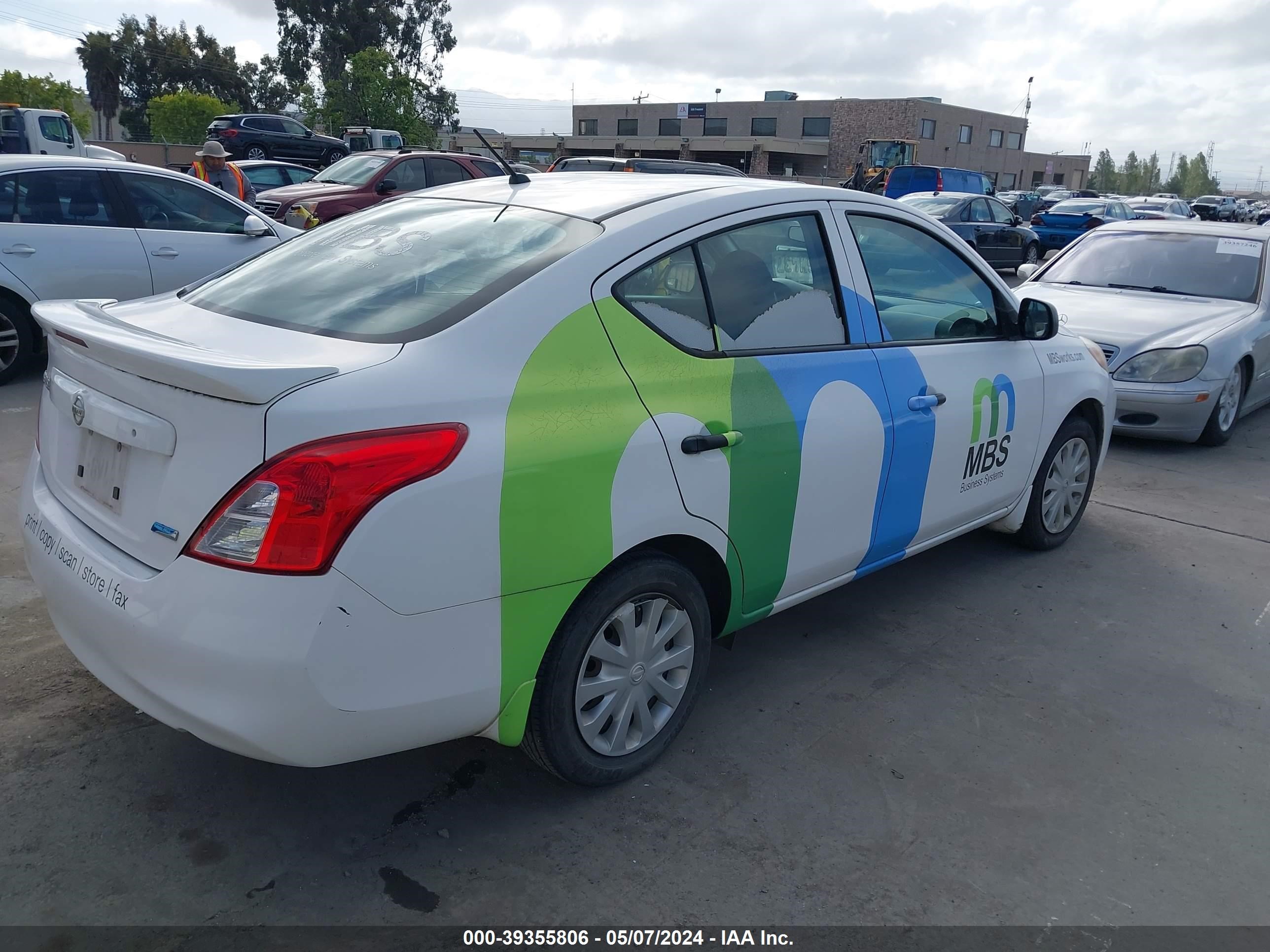 2014 Nissan Versa 1.6 S+ vin: 3N1CN7AP6EL848495