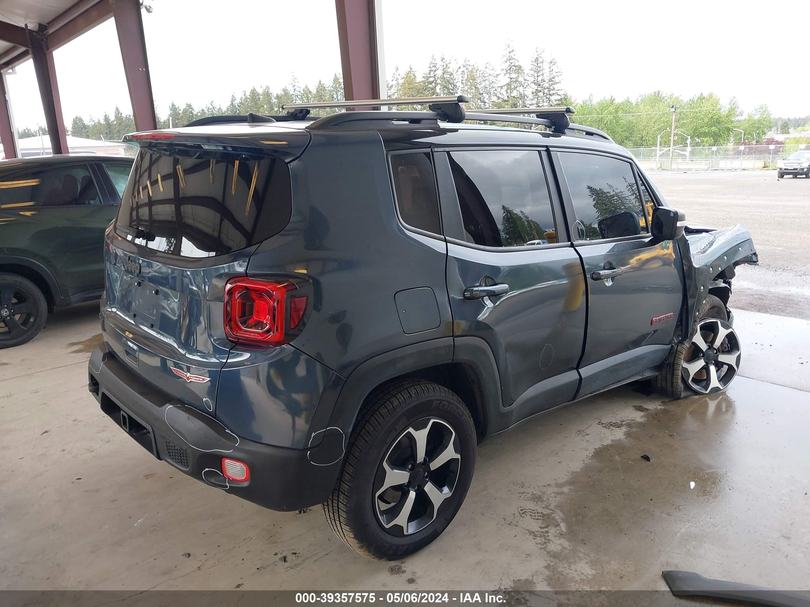 2020 Jeep Renegade Trailhawk 4X4 vin: ZACNJBC1XLPL89440